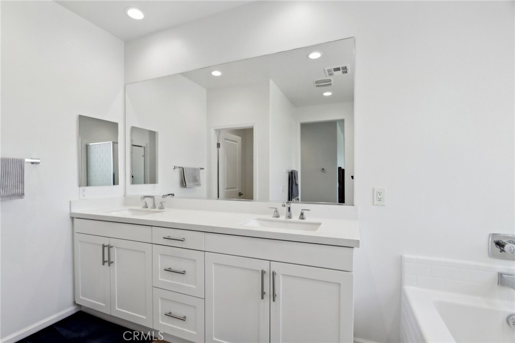 25220 Golden Maple Drive