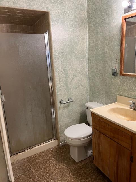 33690 Road 204