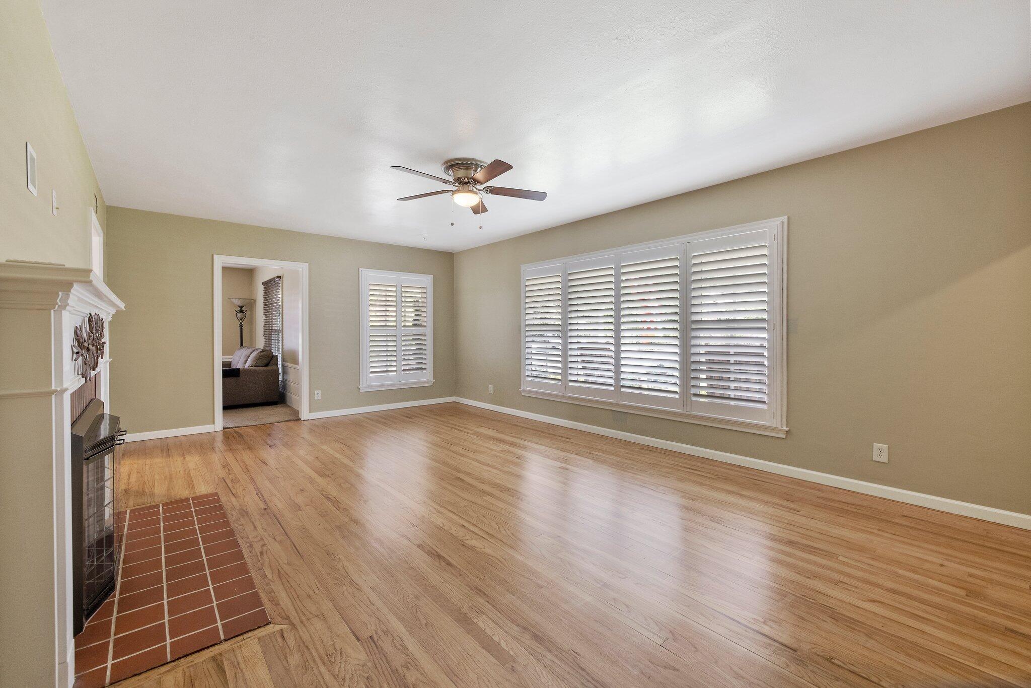 1708 W Beverly Drive