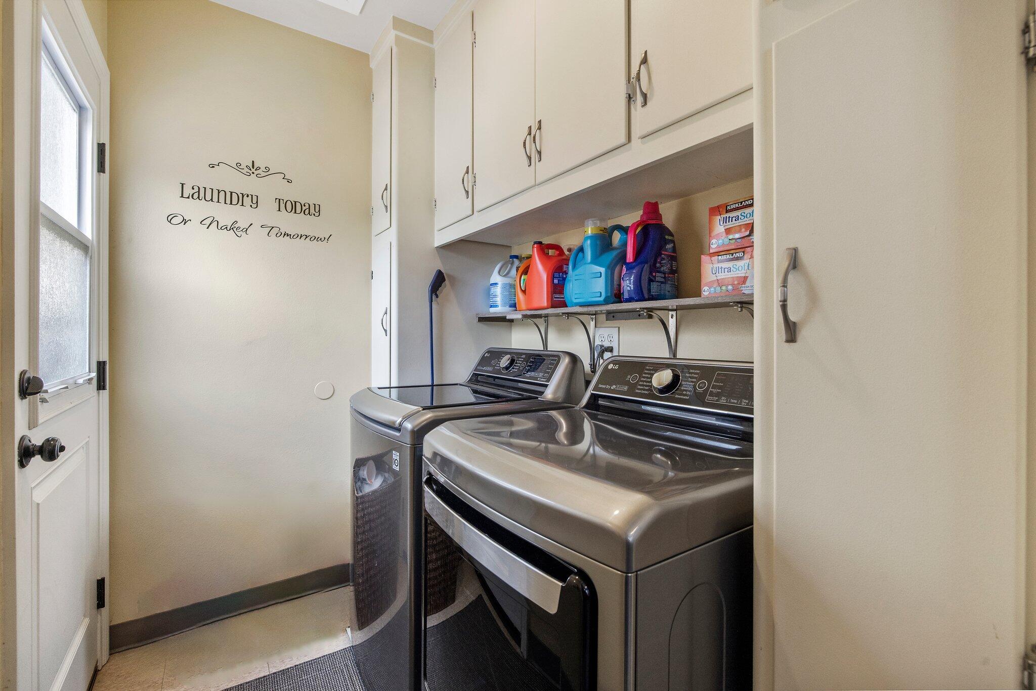 1708 W Beverly Drive