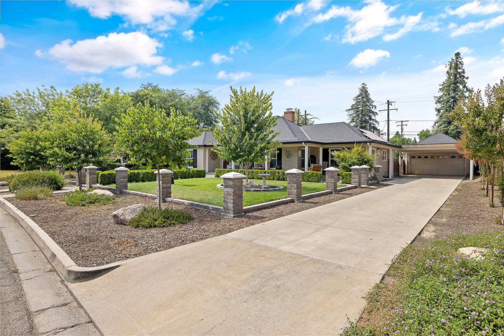 1708 W Beverly Drive