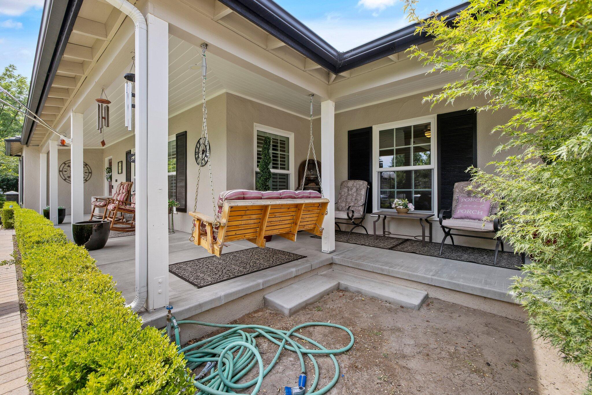 1708 W Beverly Drive