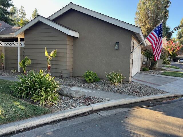1827 S Cain Court