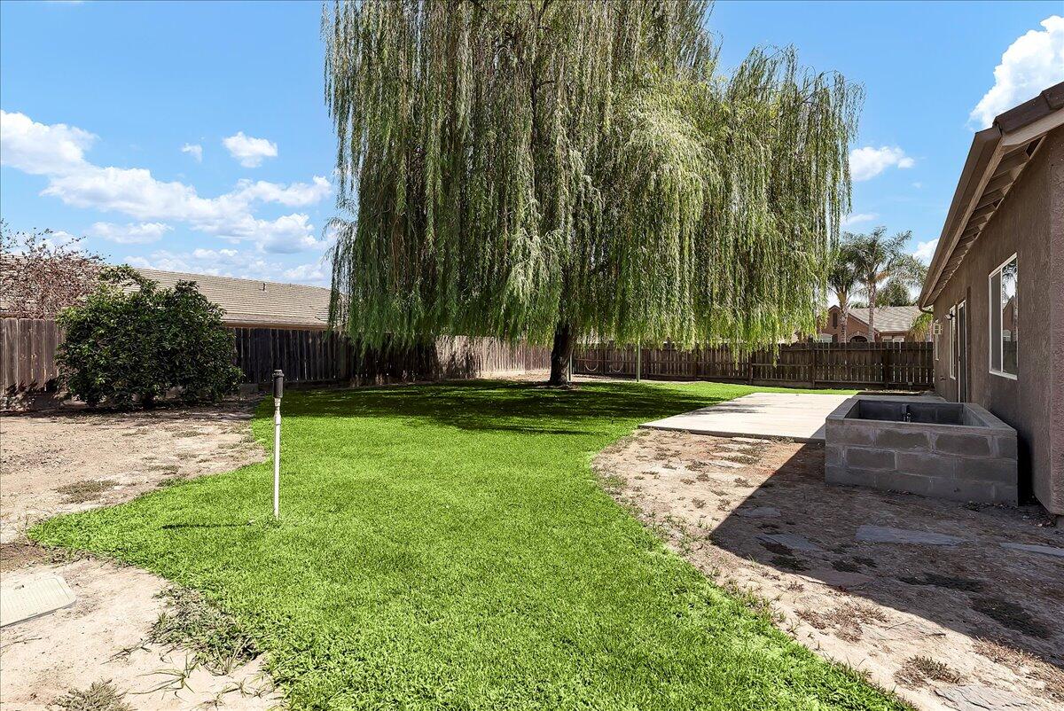 3044 S Spruce Court
