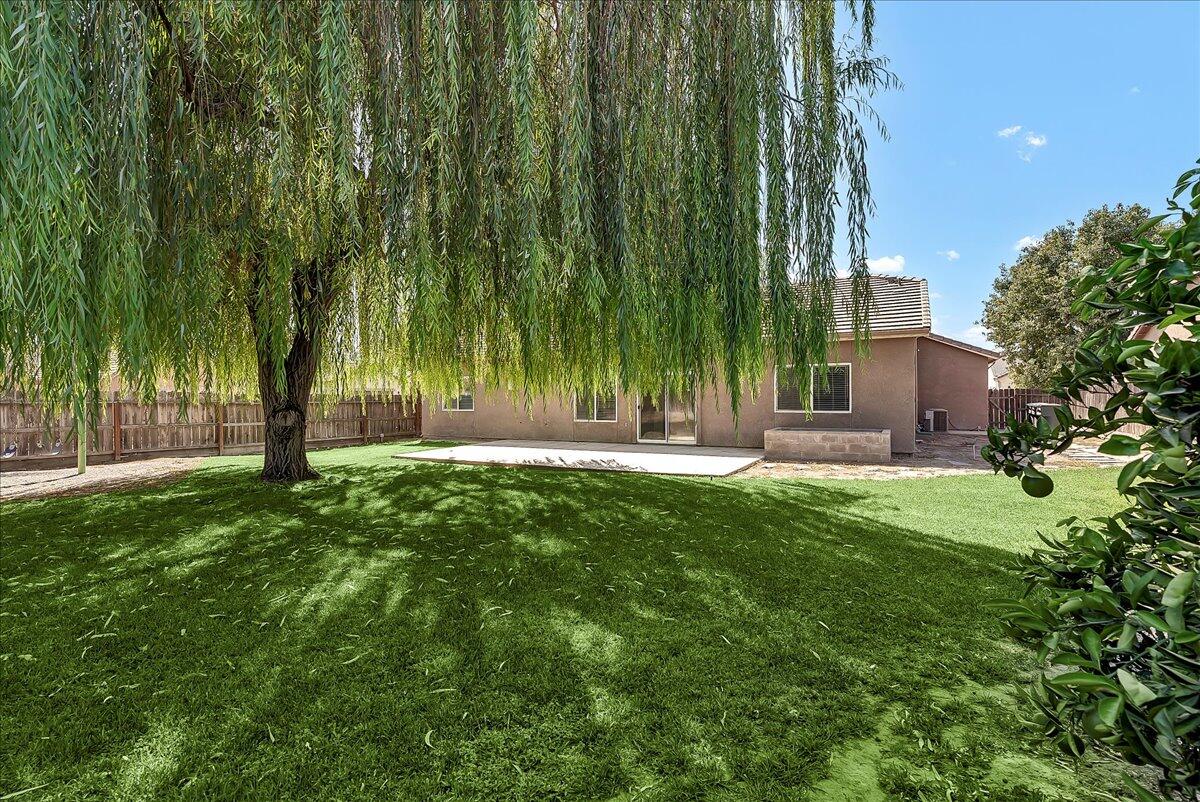 3044 S Spruce Court