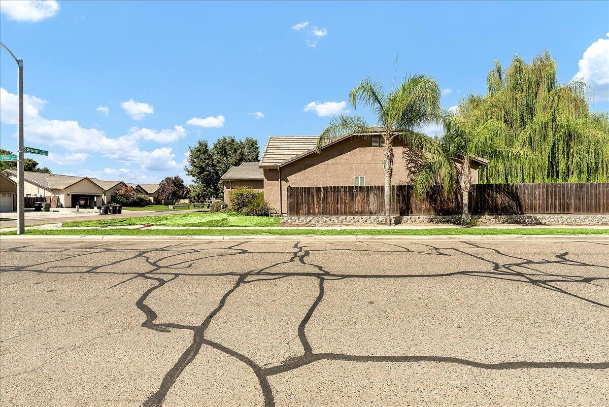 3044 S Spruce Court