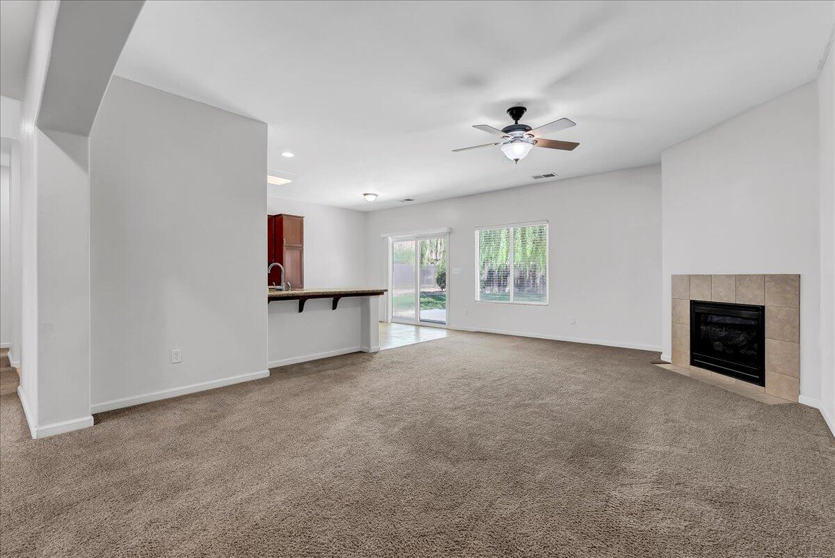 3044 S Spruce Court