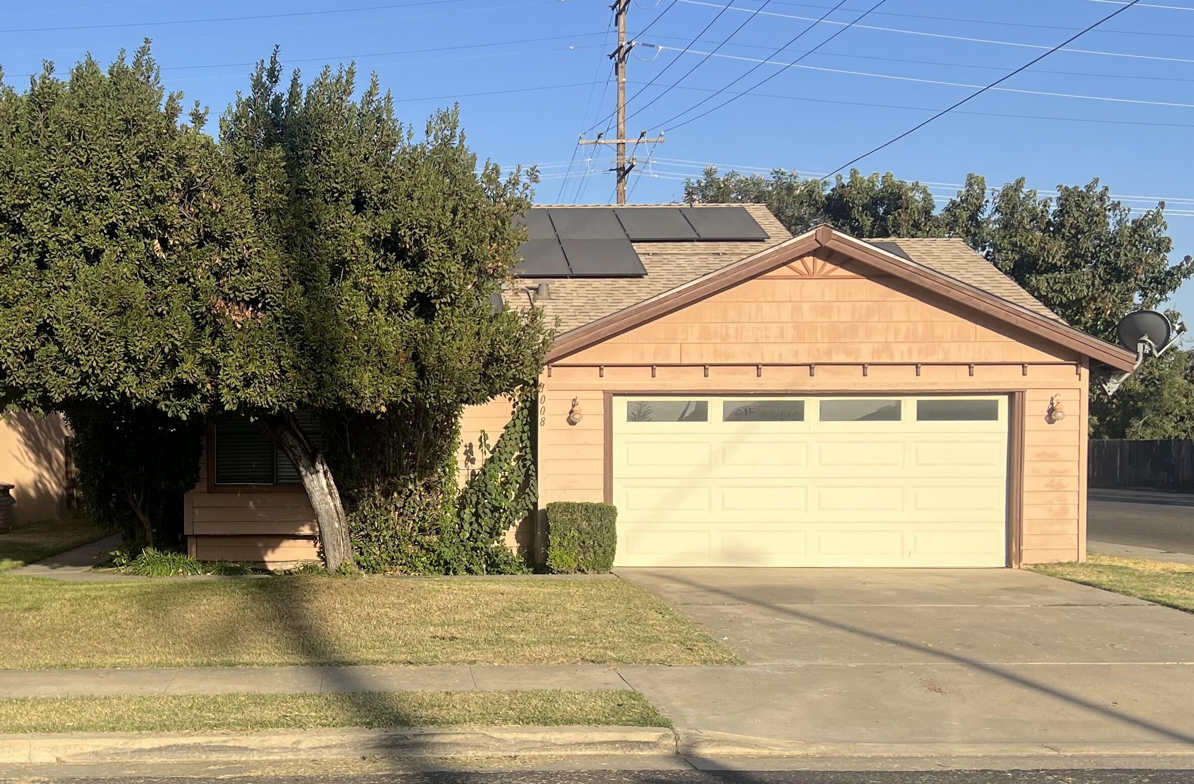 1008 N Manzanita Street