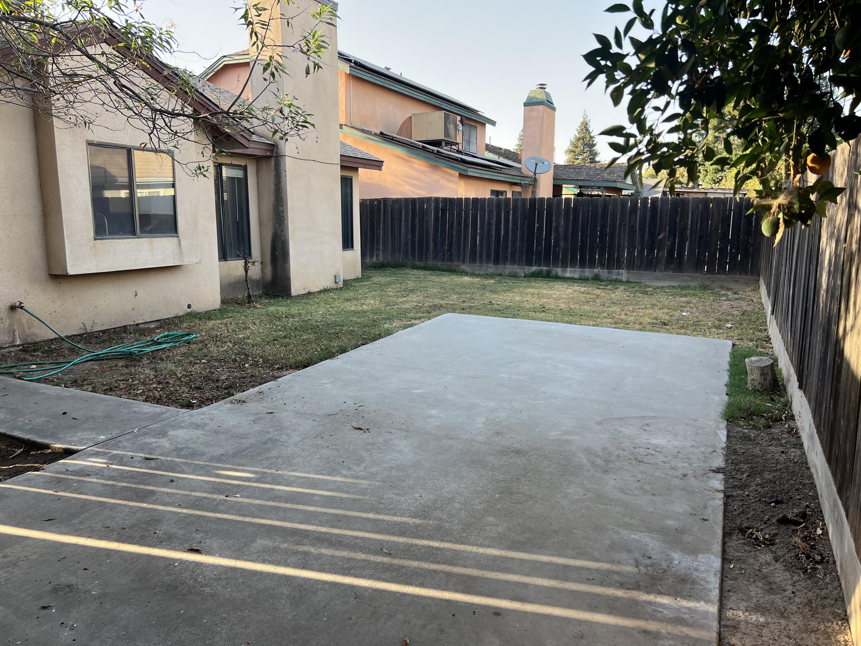 1008 N Manzanita Street