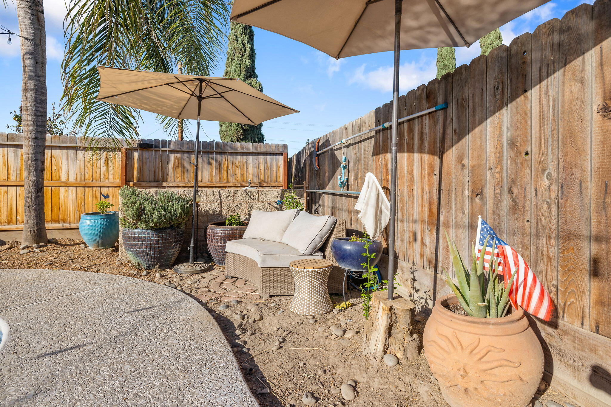 1134 W Harter Avenue