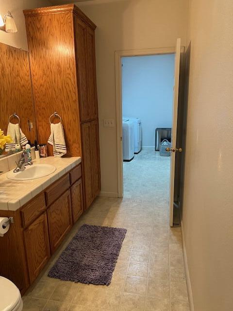 3242 W Oakridge Avenue W