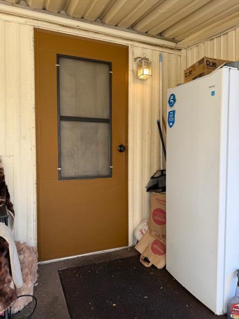 820 Chinowth Street, 73