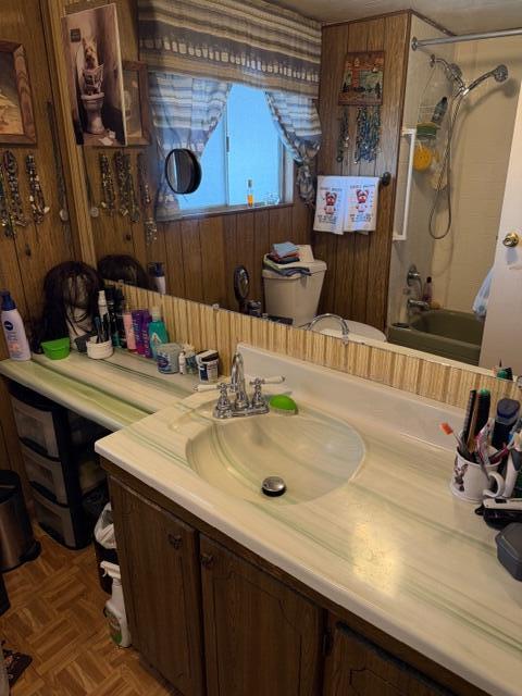 820 Chinowth Street, 73