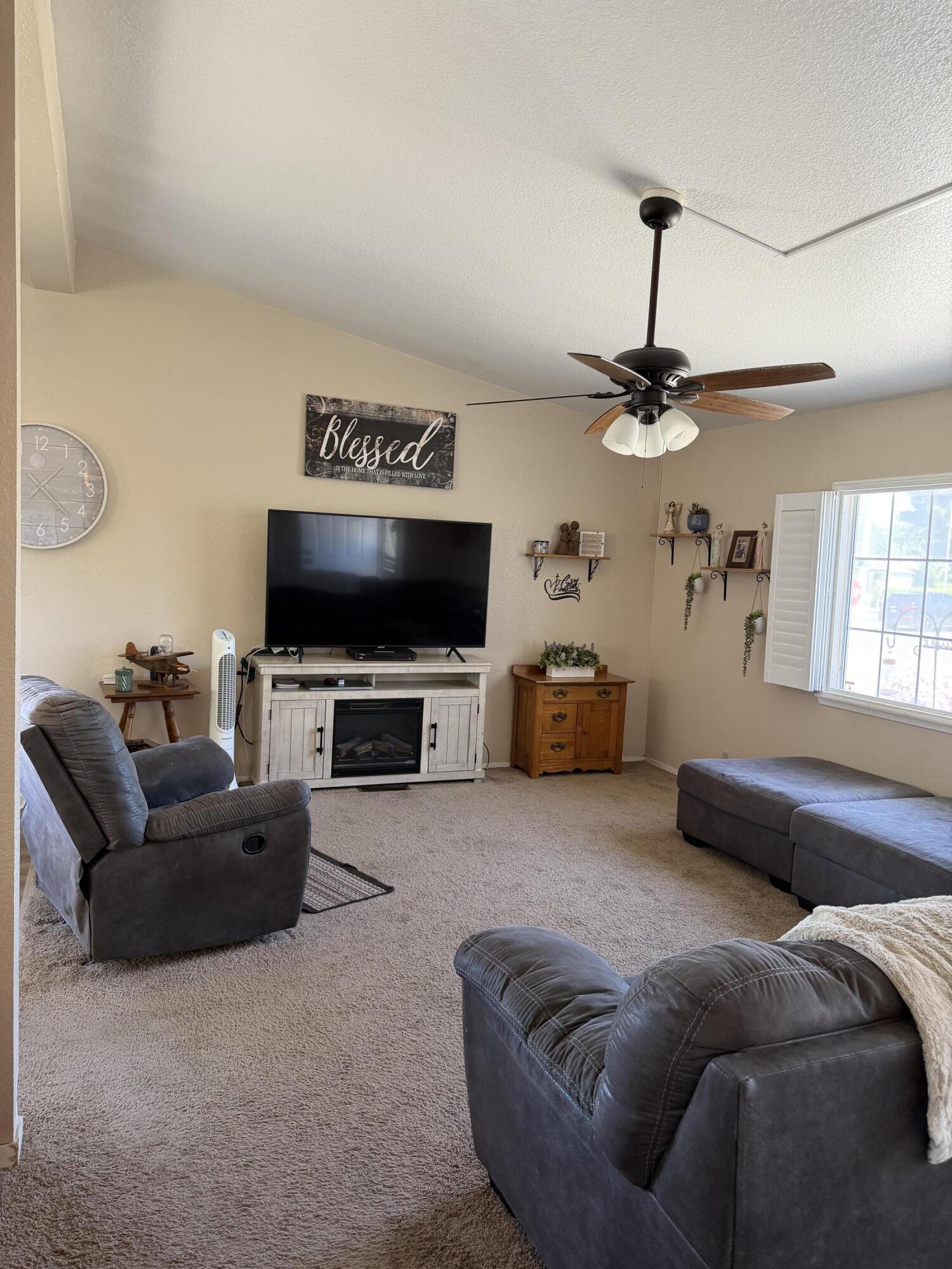 3103 S Avocado Street, 54