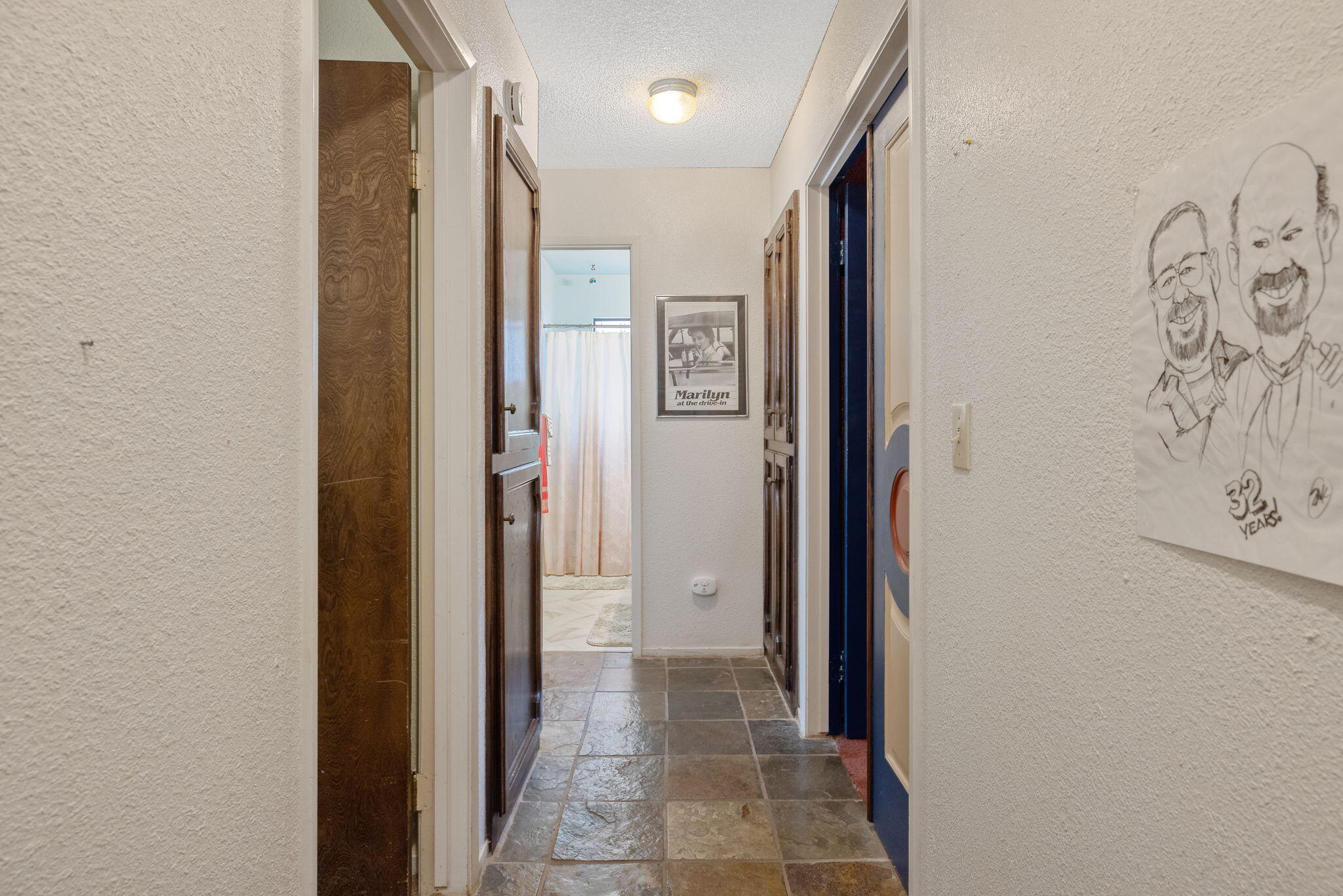 2636 S Conyer