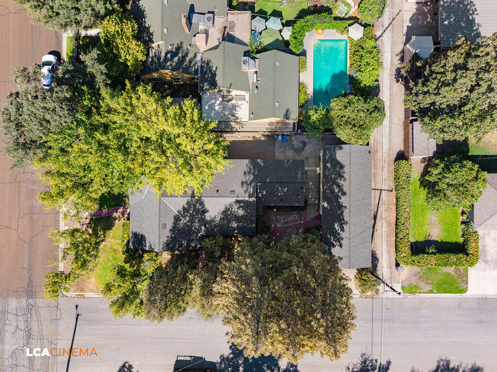 1500 W College Avenue