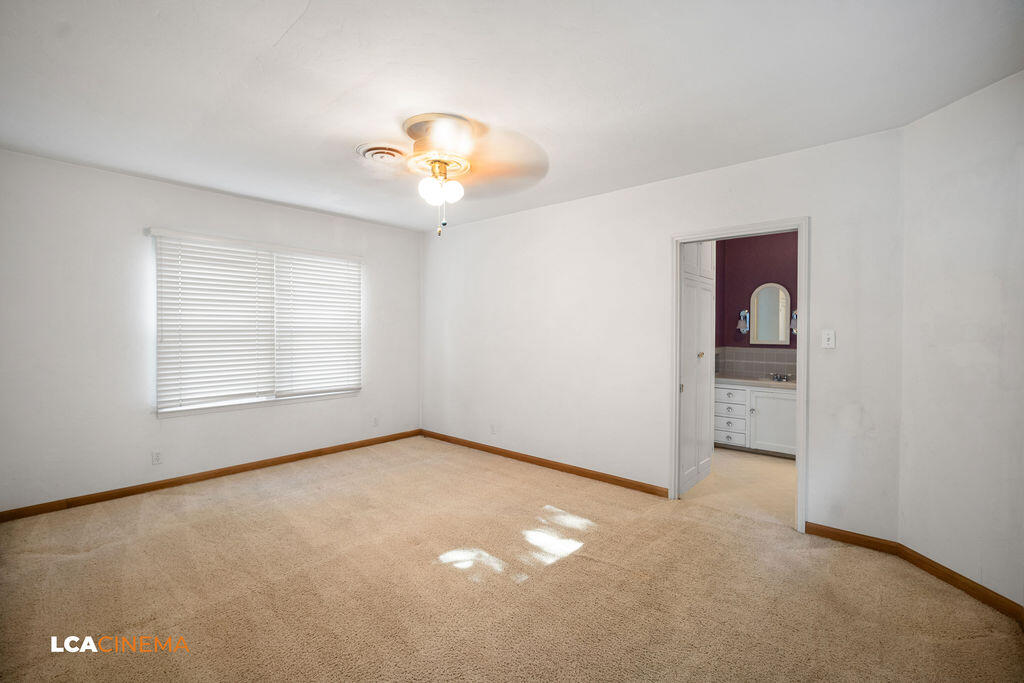 1500 W College Avenue
