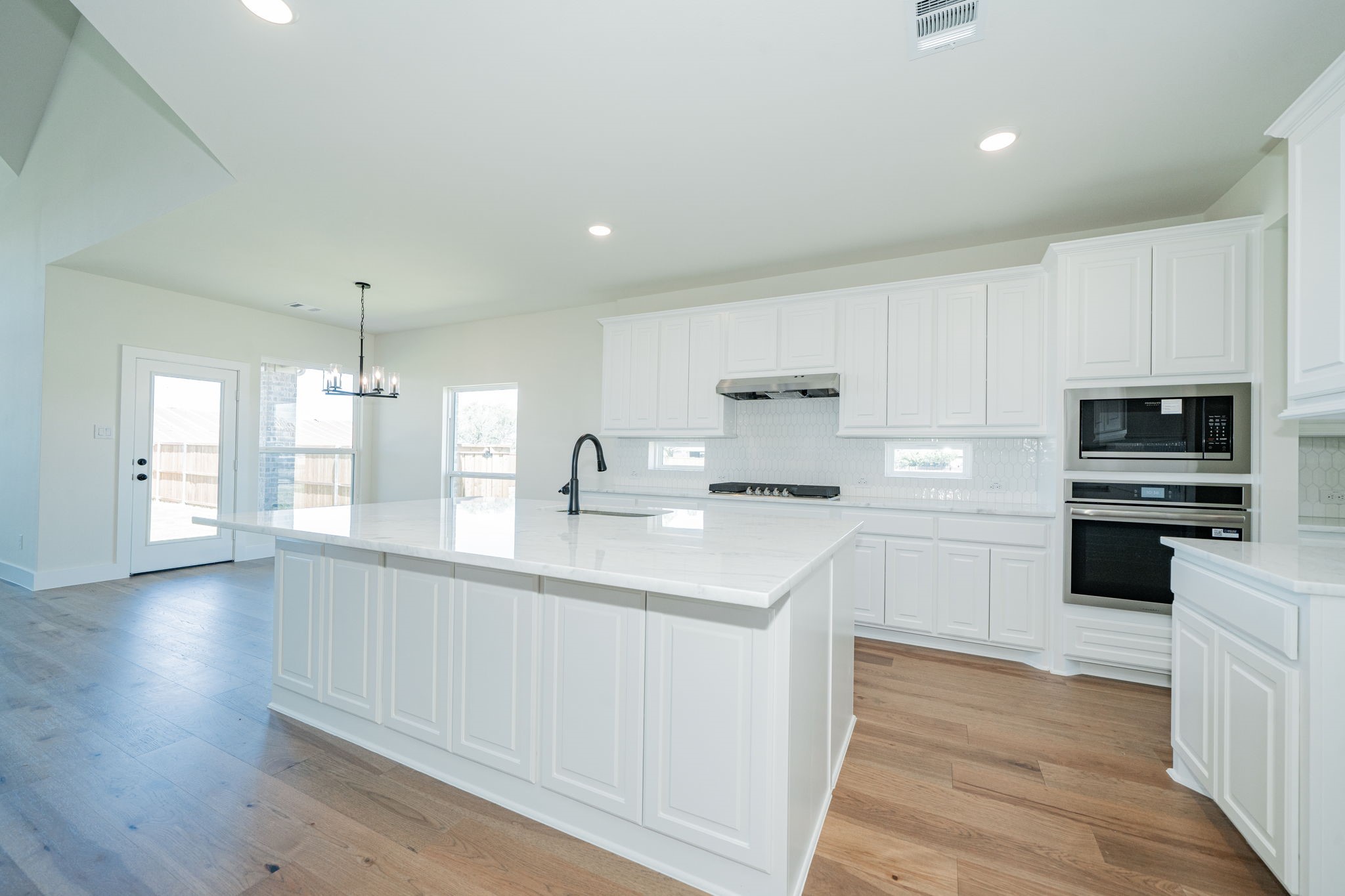 9013 WYNDEMERE
