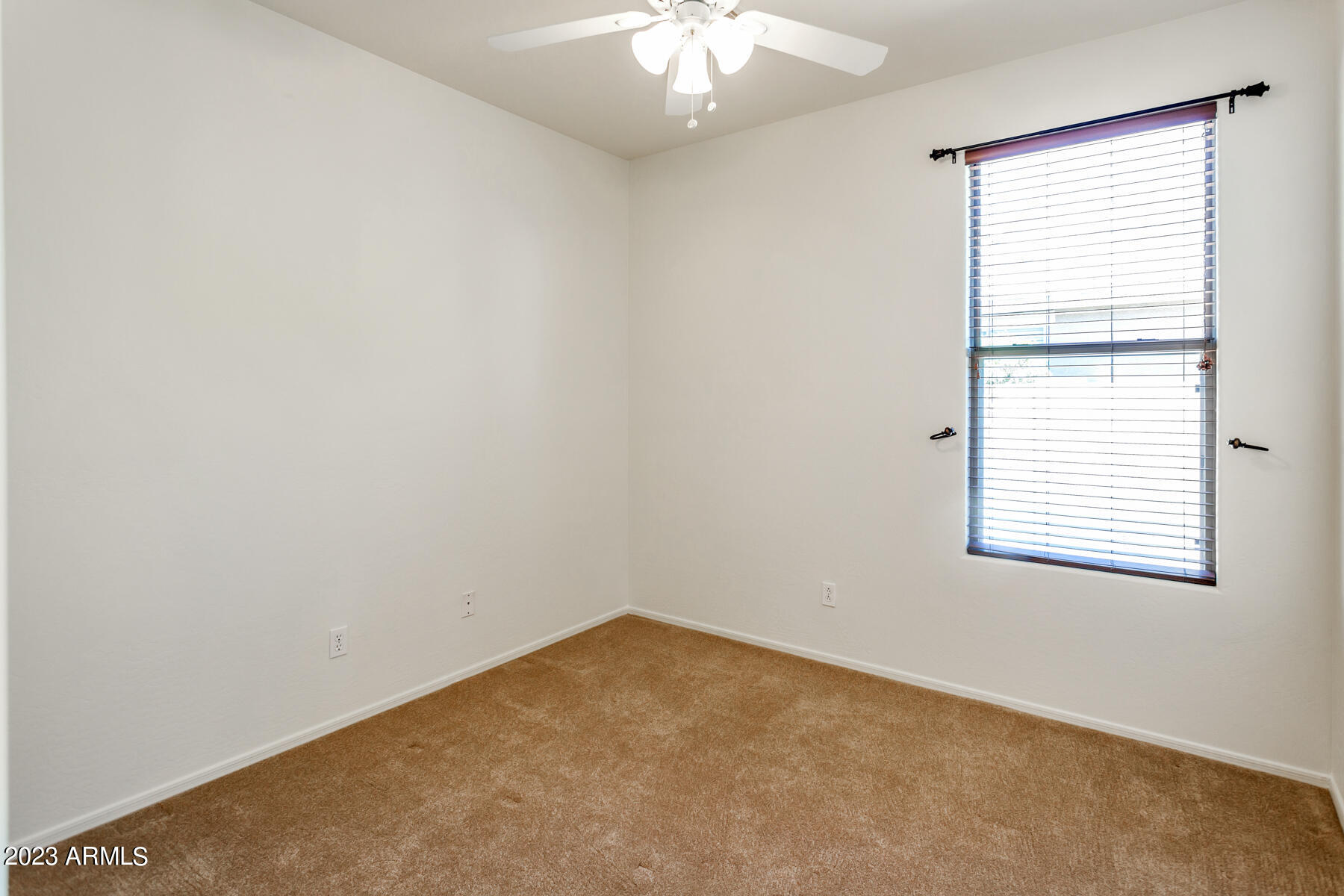 15848 W SIERRA Street