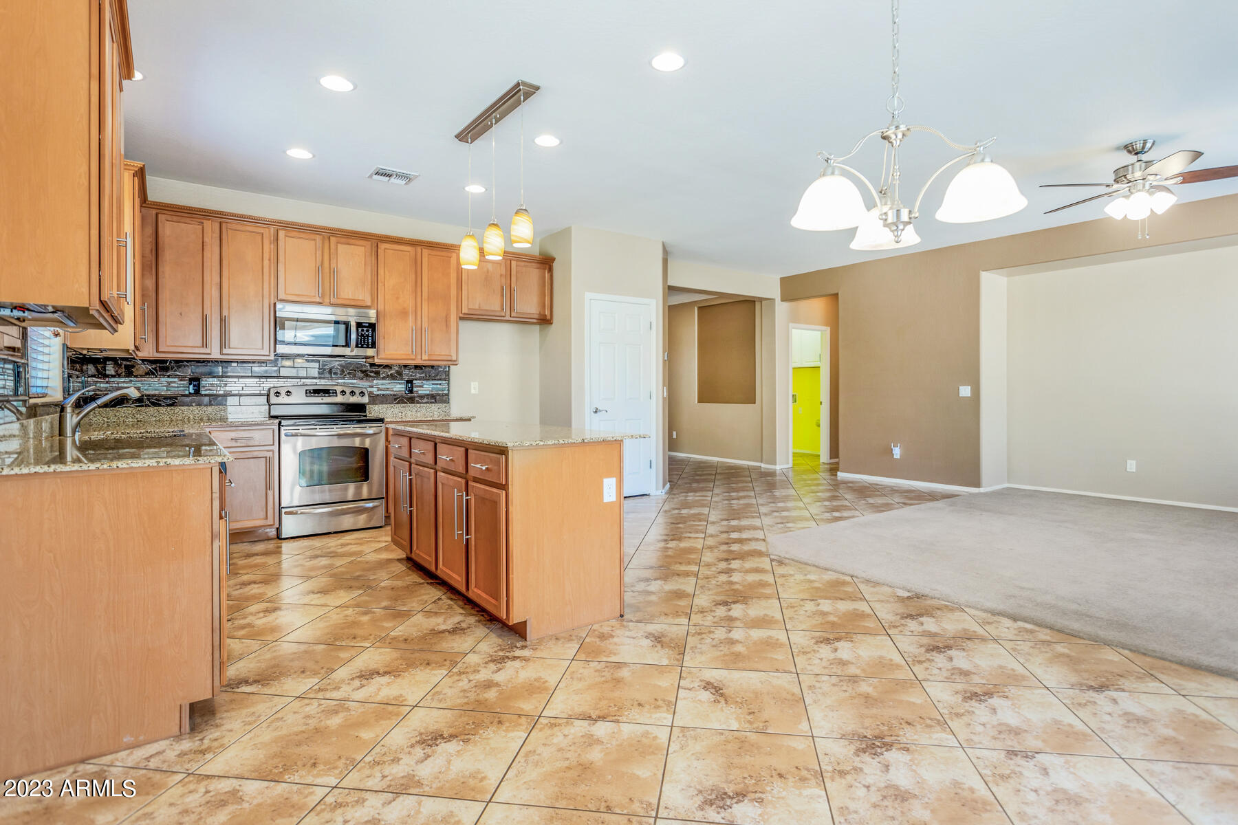 15848 W SIERRA Street