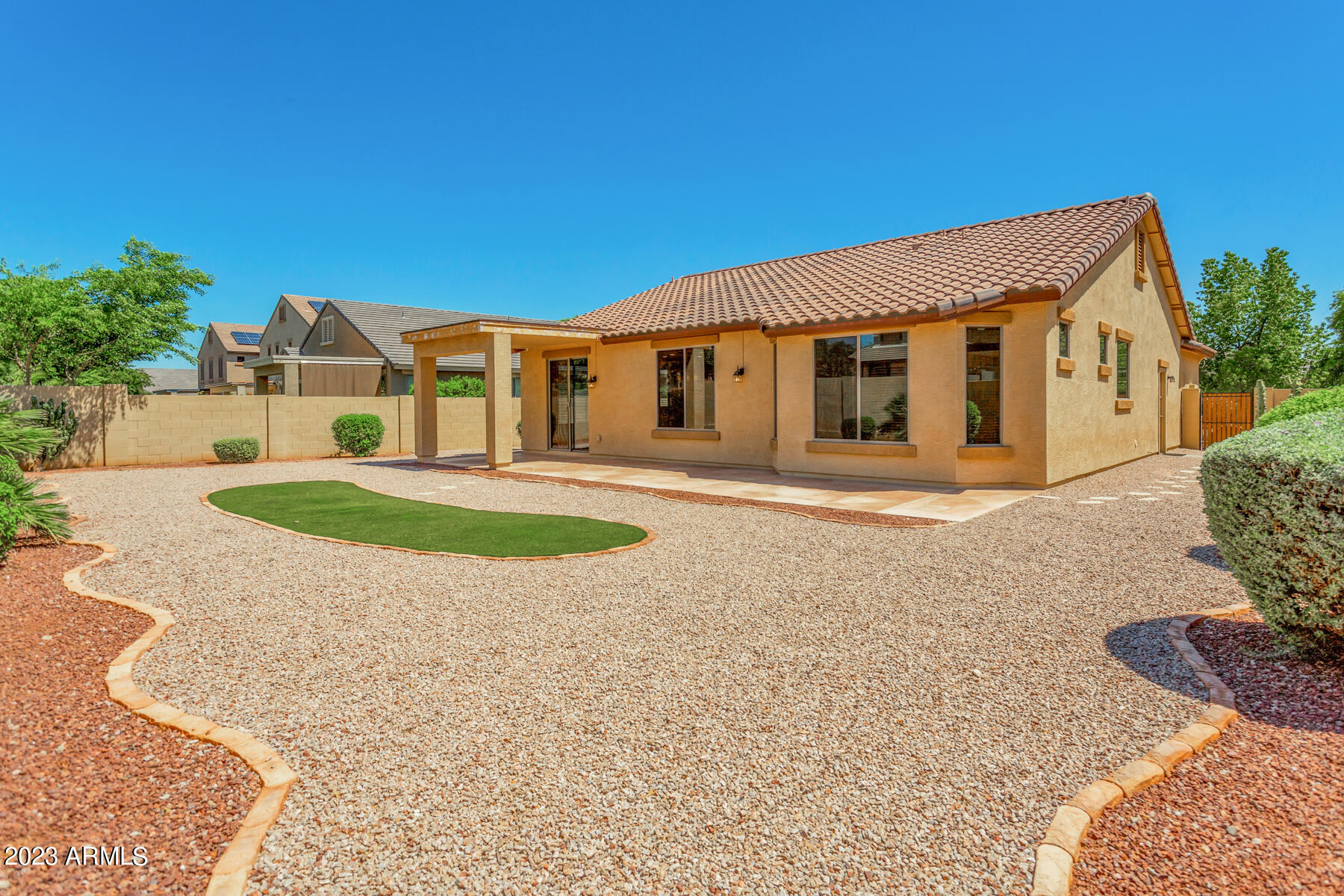 15848 W SIERRA Street