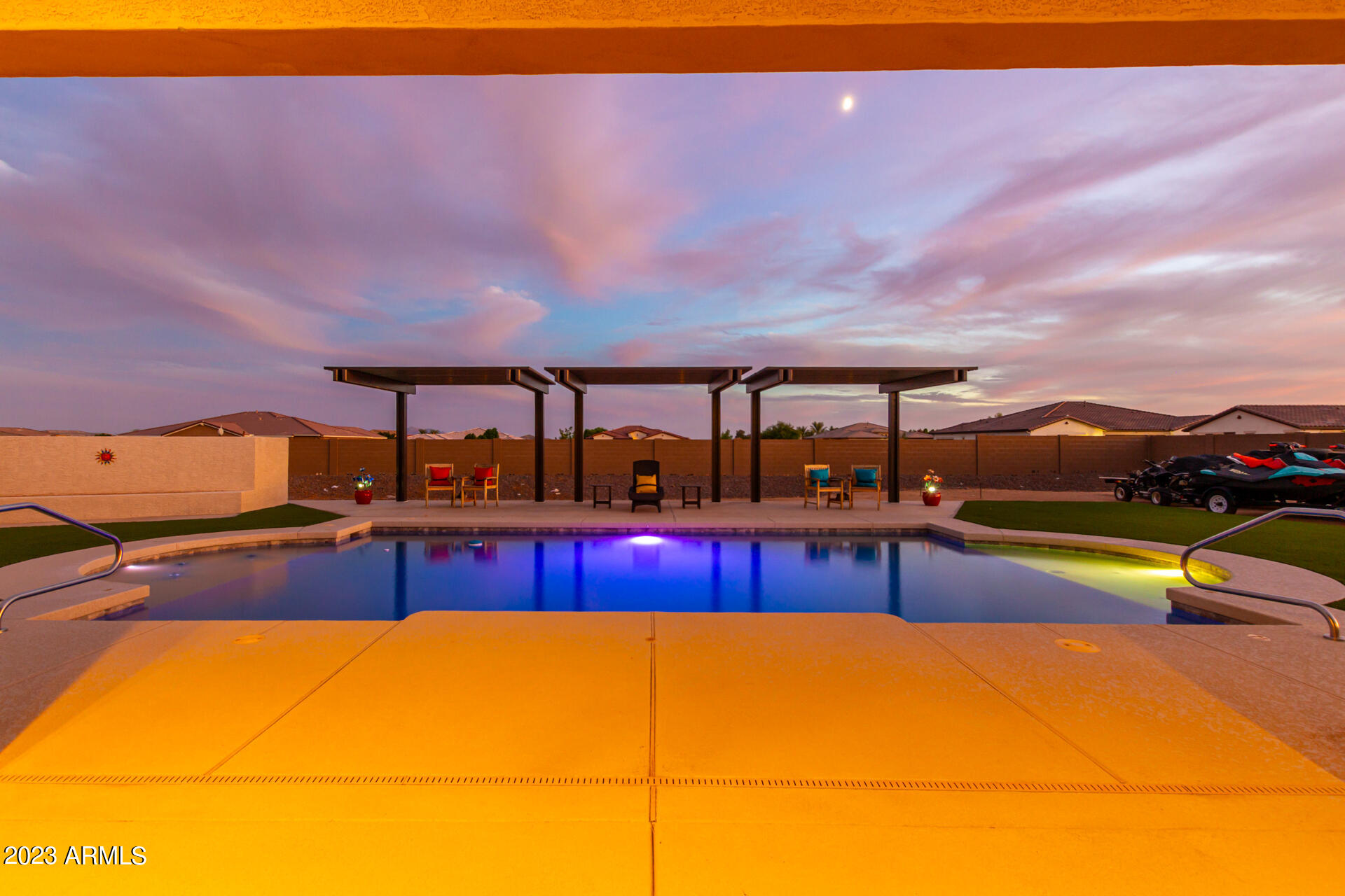 16127 W CAMDEN Avenue