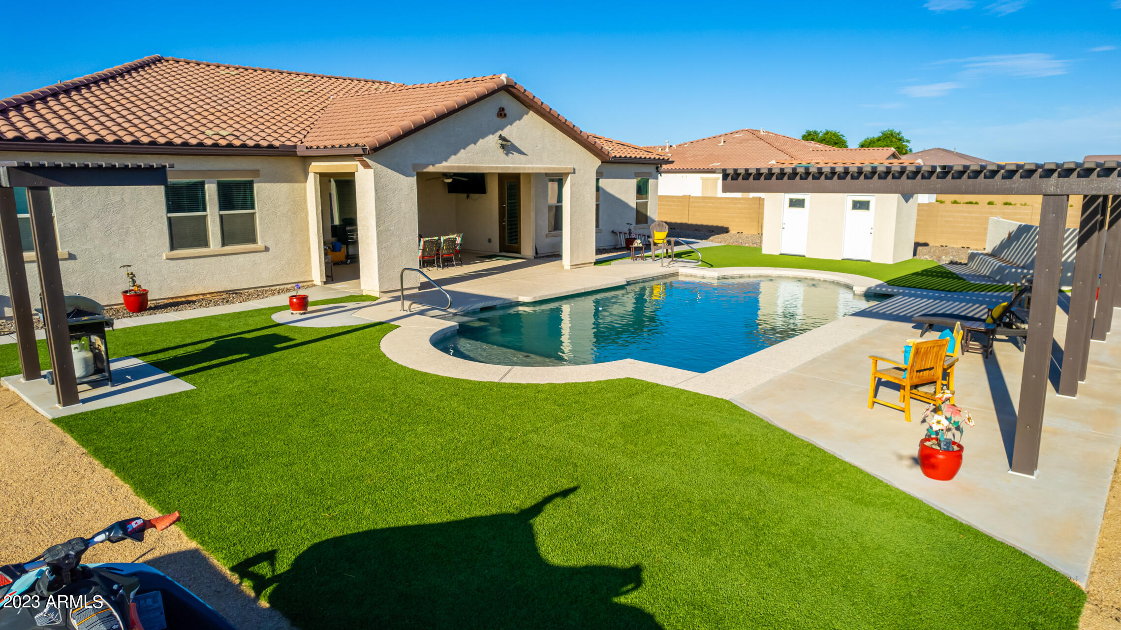 16127 W CAMDEN Avenue