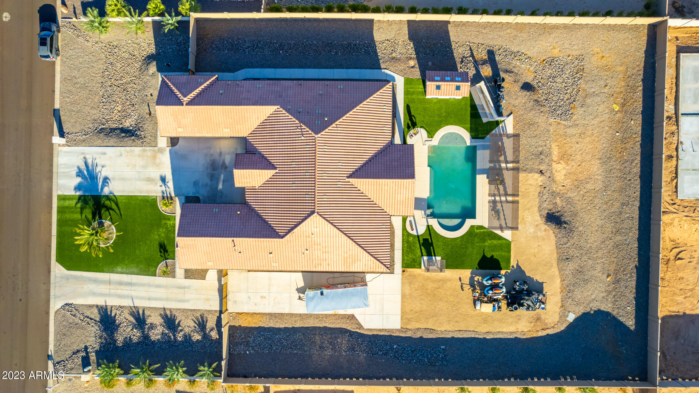 16127 W CAMDEN Avenue