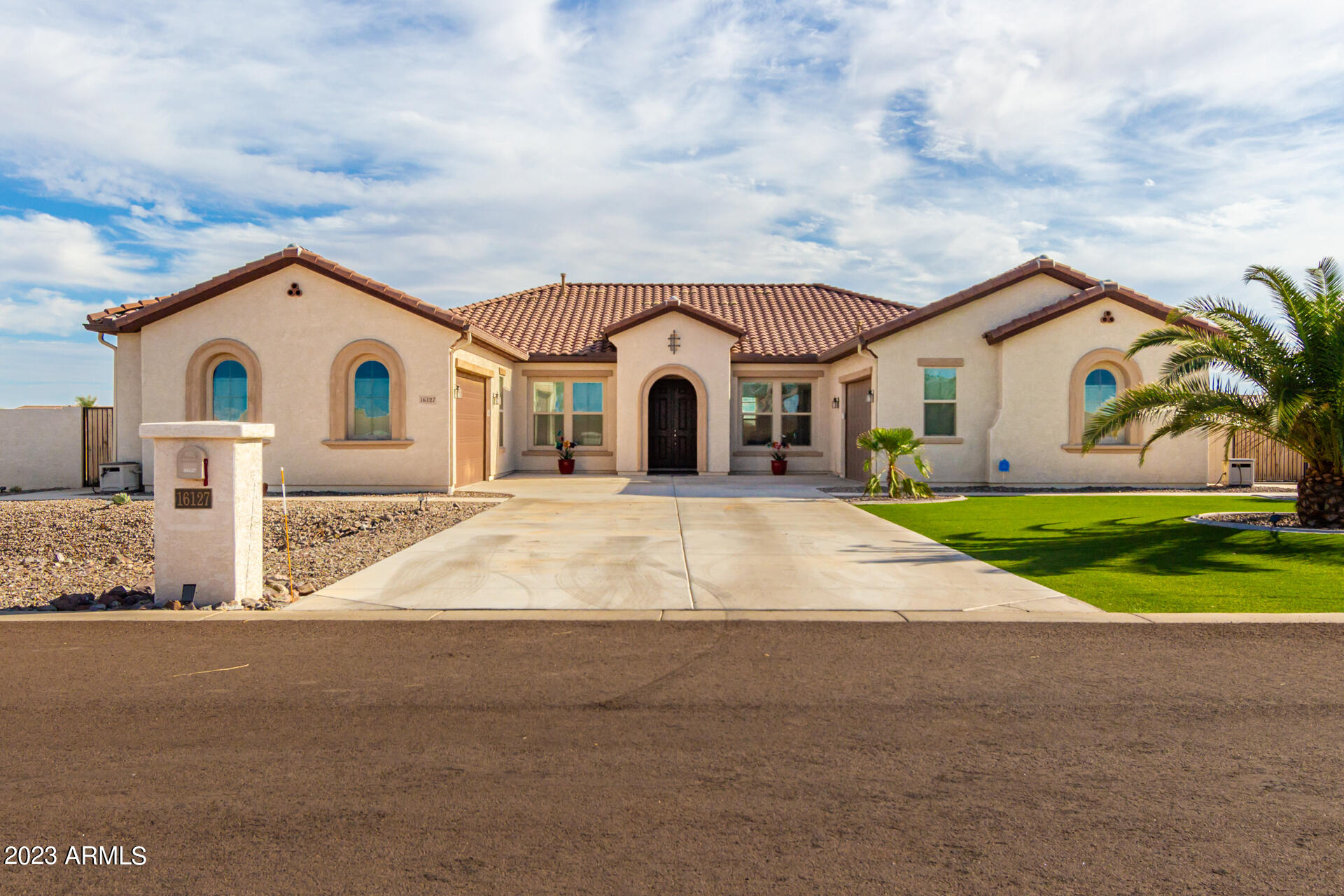 16127 W CAMDEN Avenue