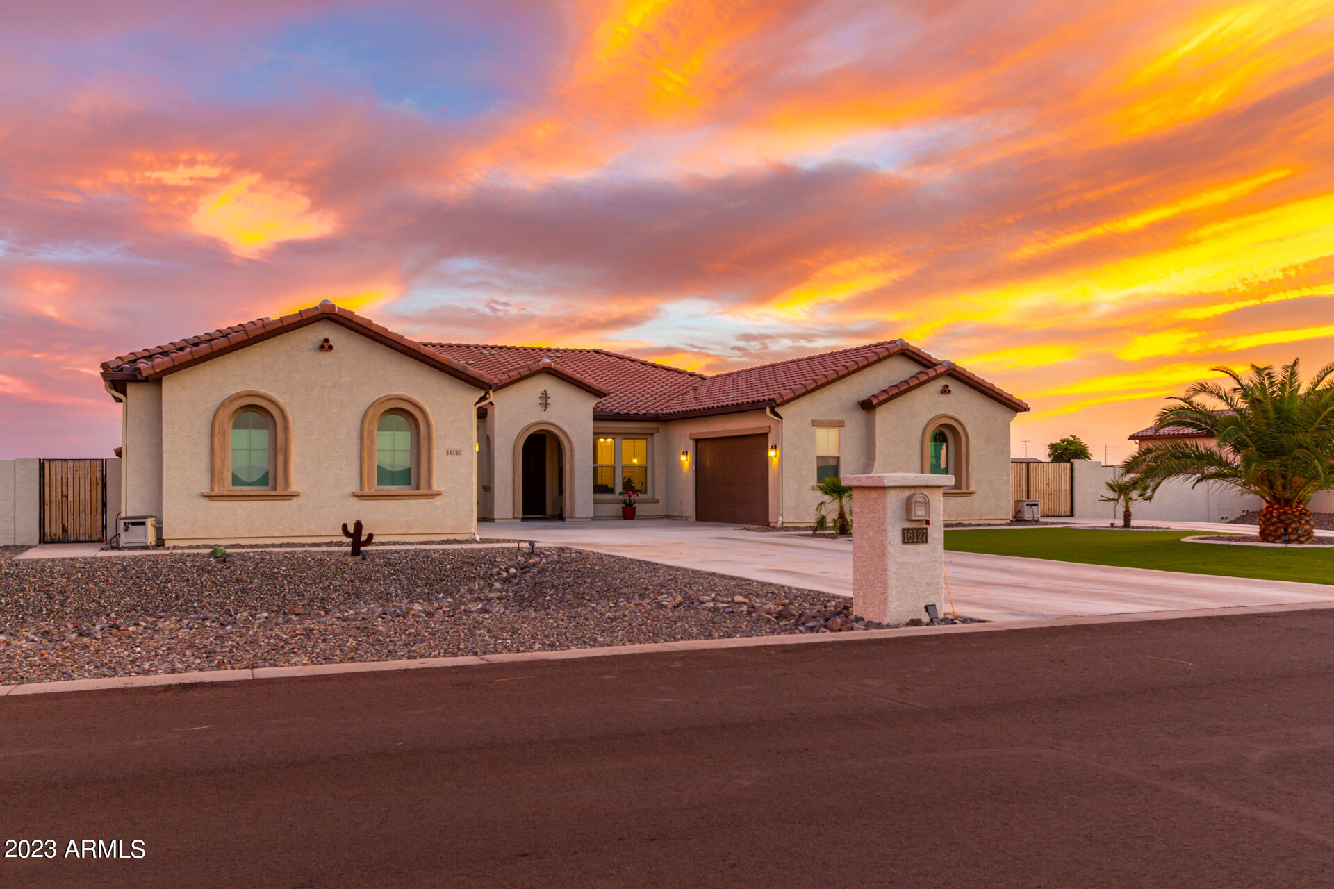 16127 W CAMDEN Avenue