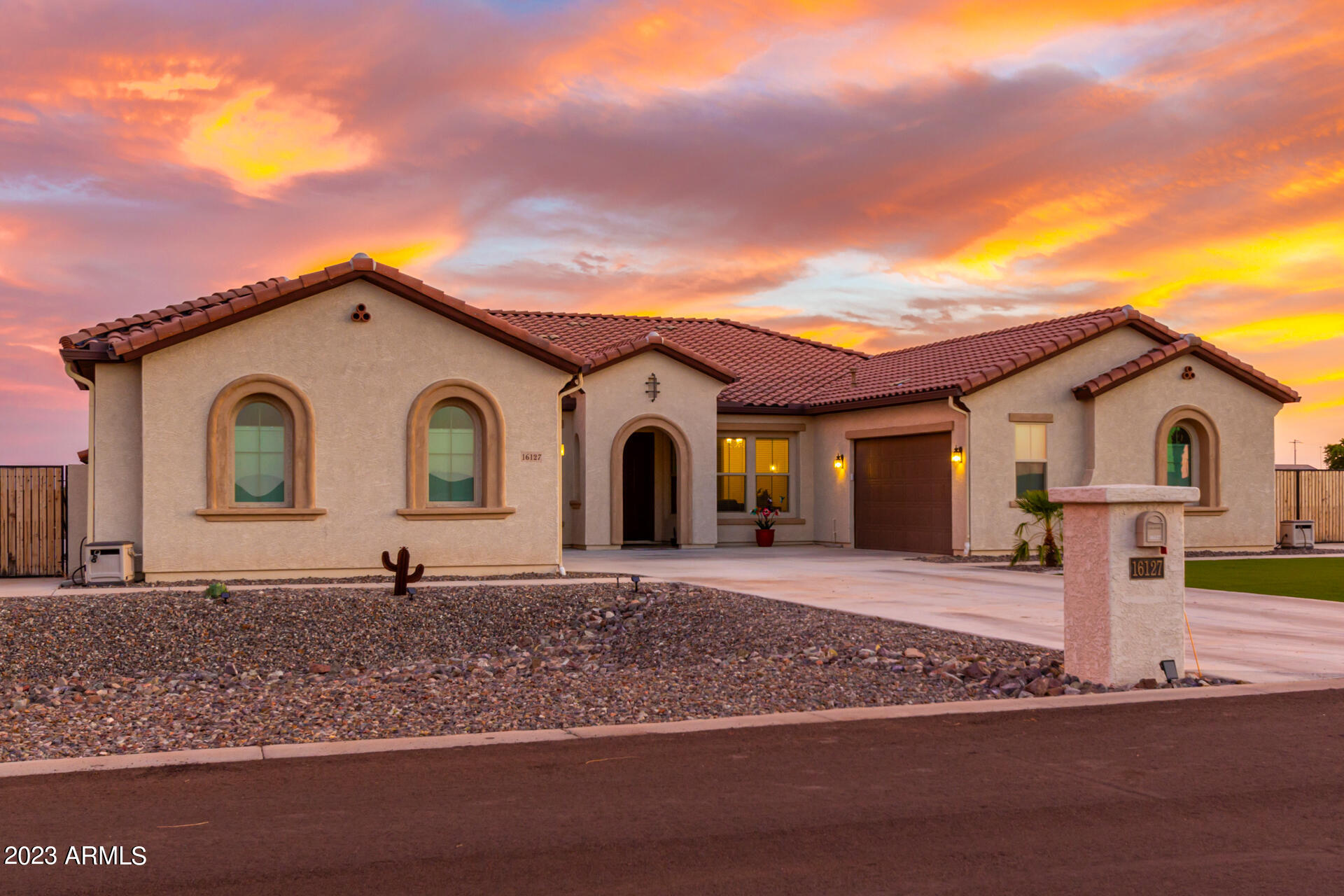 16127 W CAMDEN Avenue