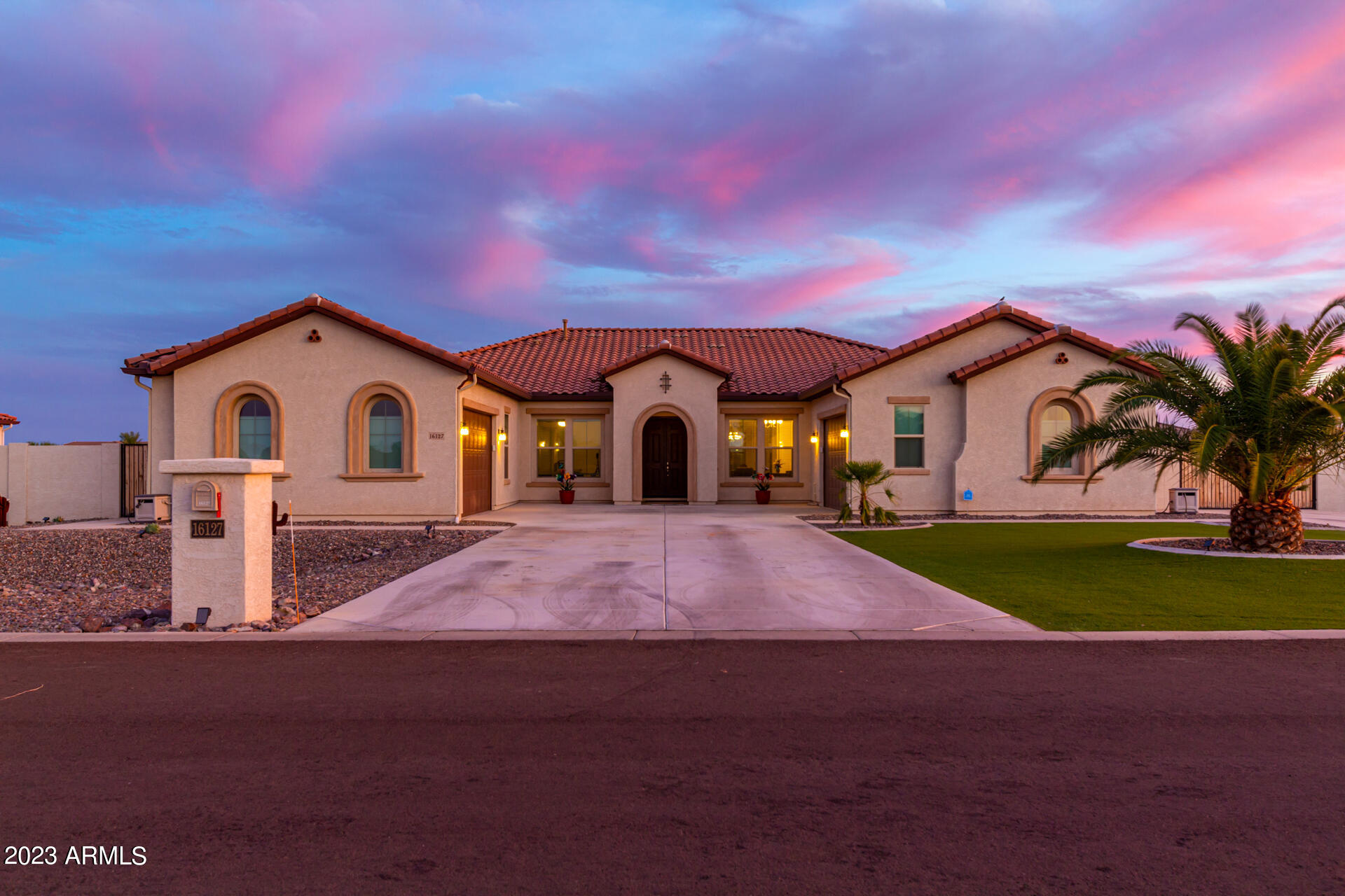 16127 W CAMDEN Avenue