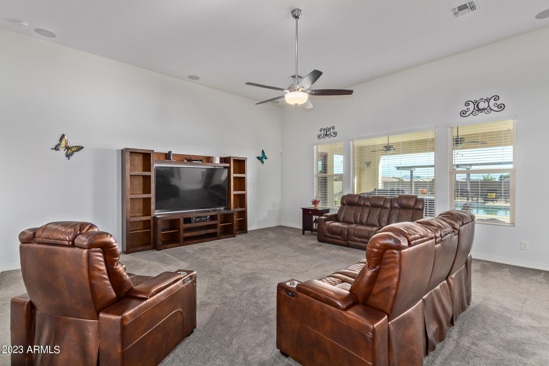 16127 W CAMDEN Avenue