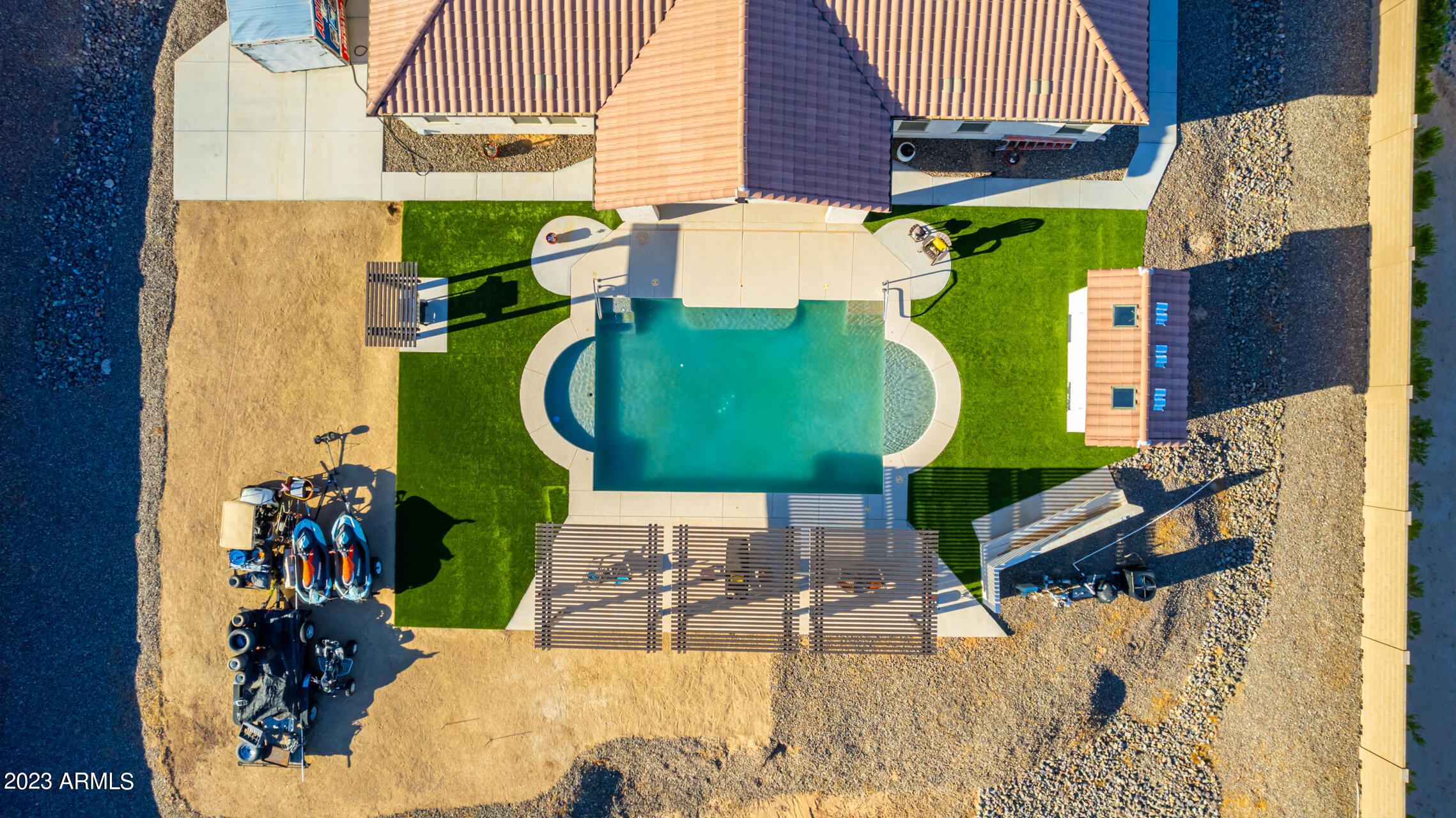 16127 W CAMDEN Avenue