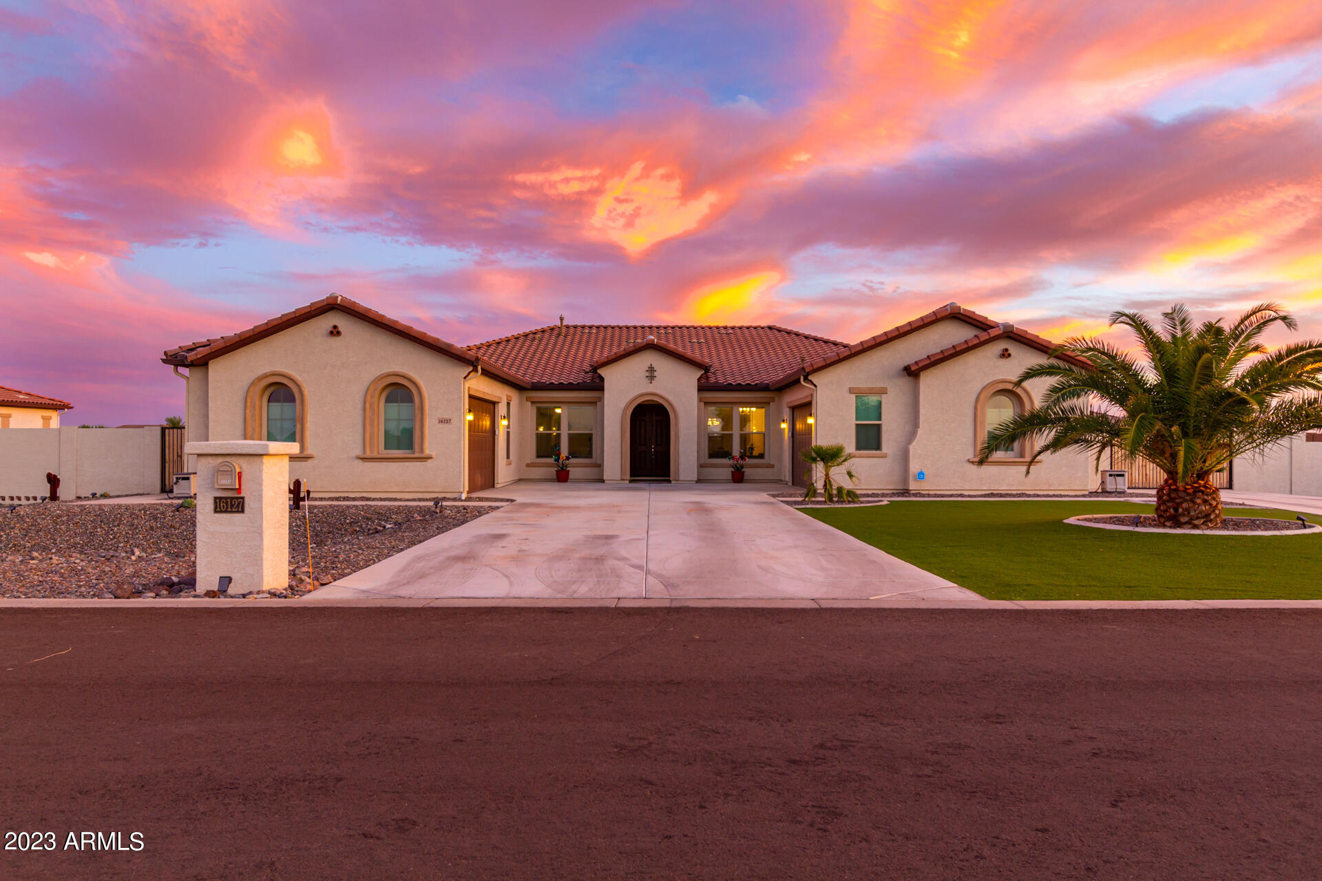 16127 W CAMDEN Avenue