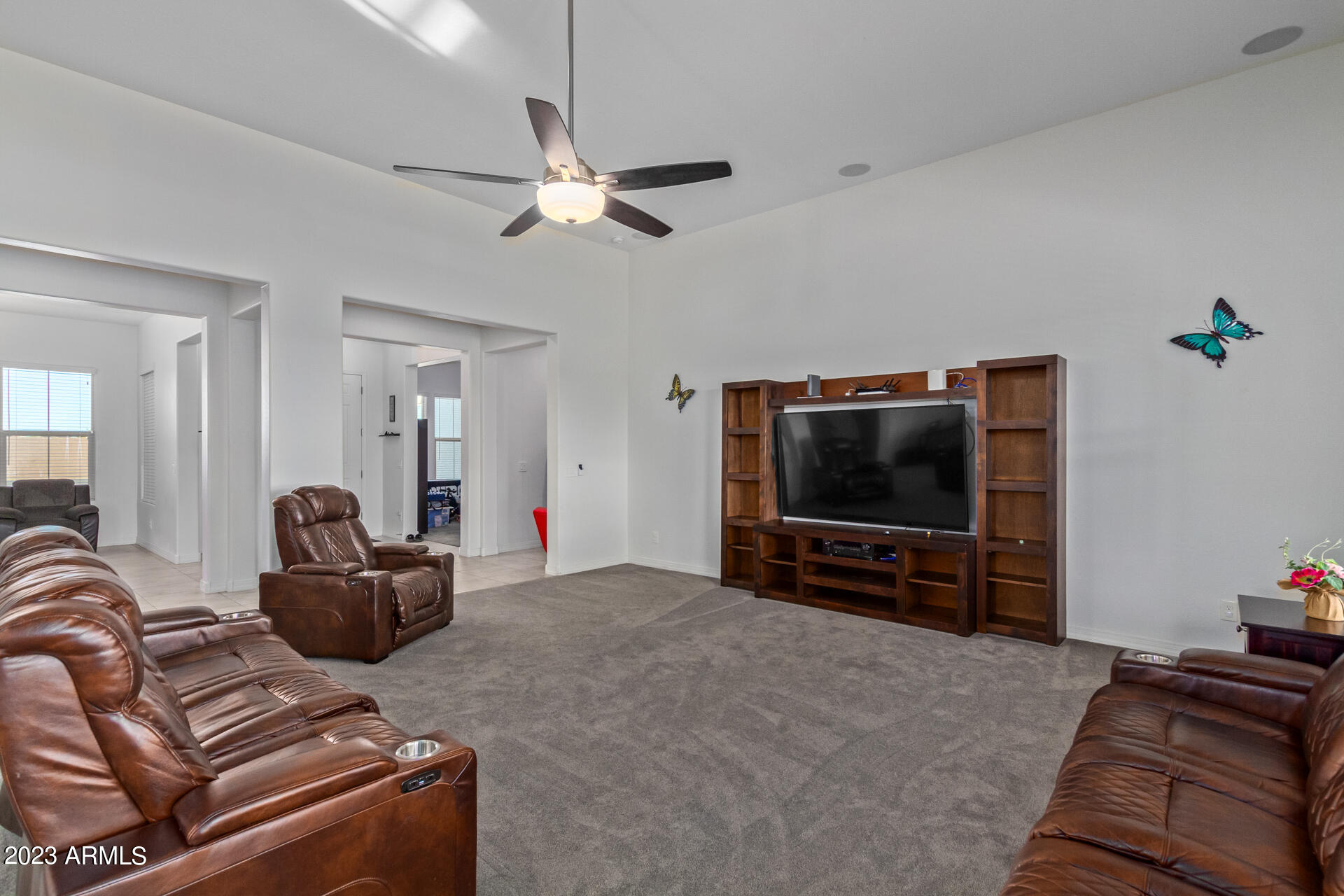 16127 W CAMDEN Avenue