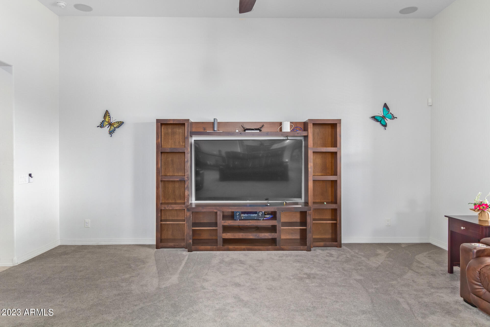 16127 W CAMDEN Avenue