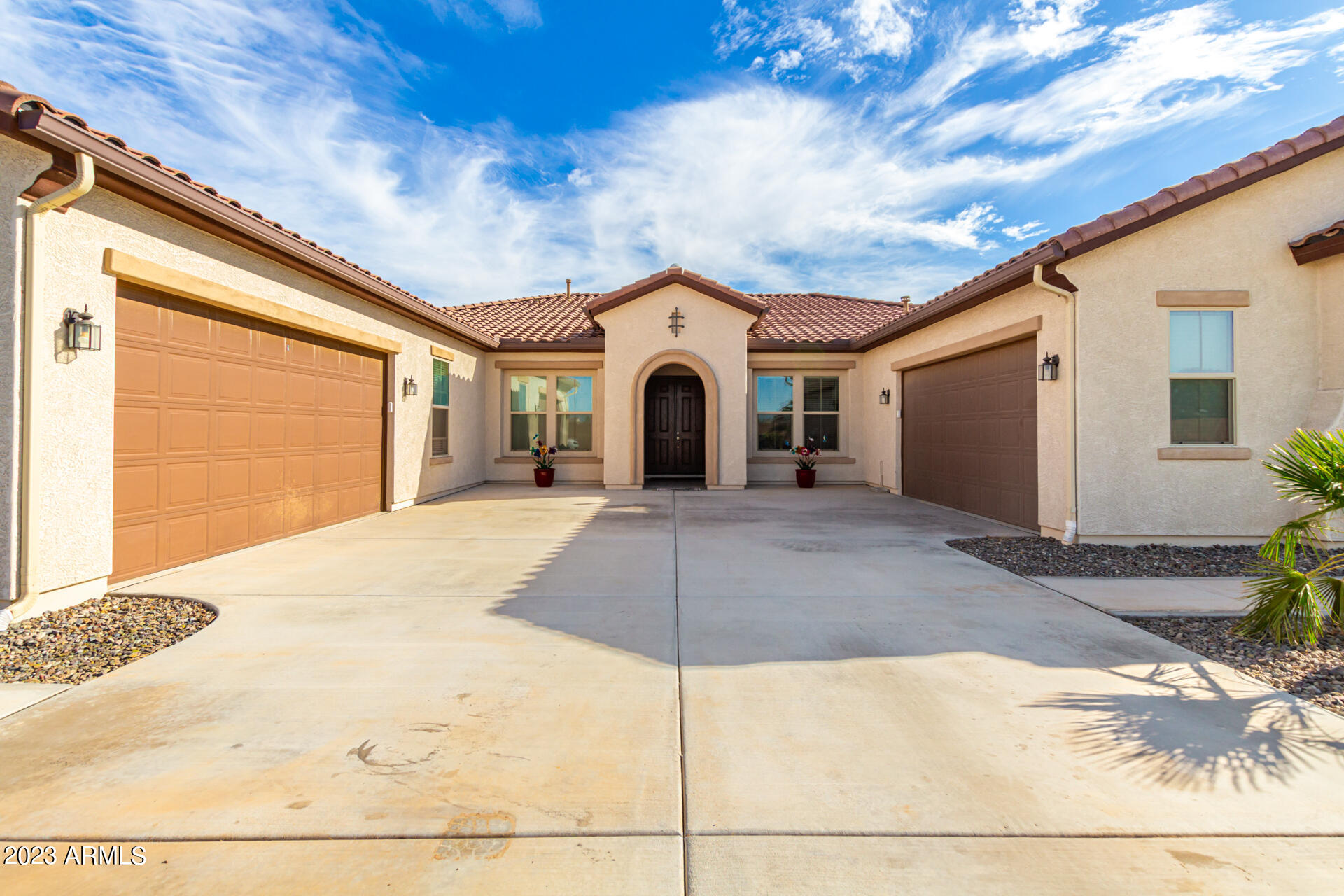 16127 W CAMDEN Avenue