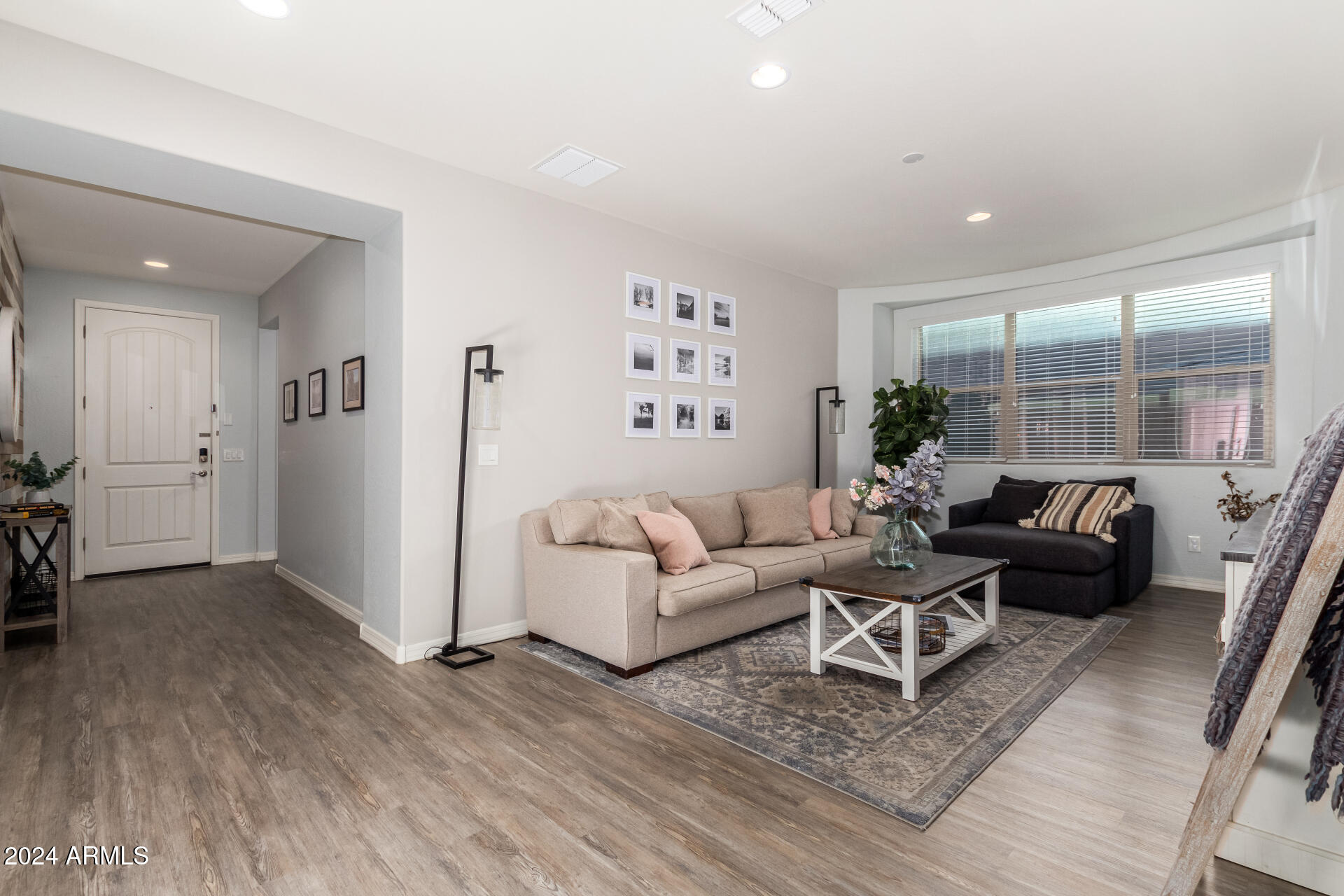 2938 W TUMBLEWEED Drive