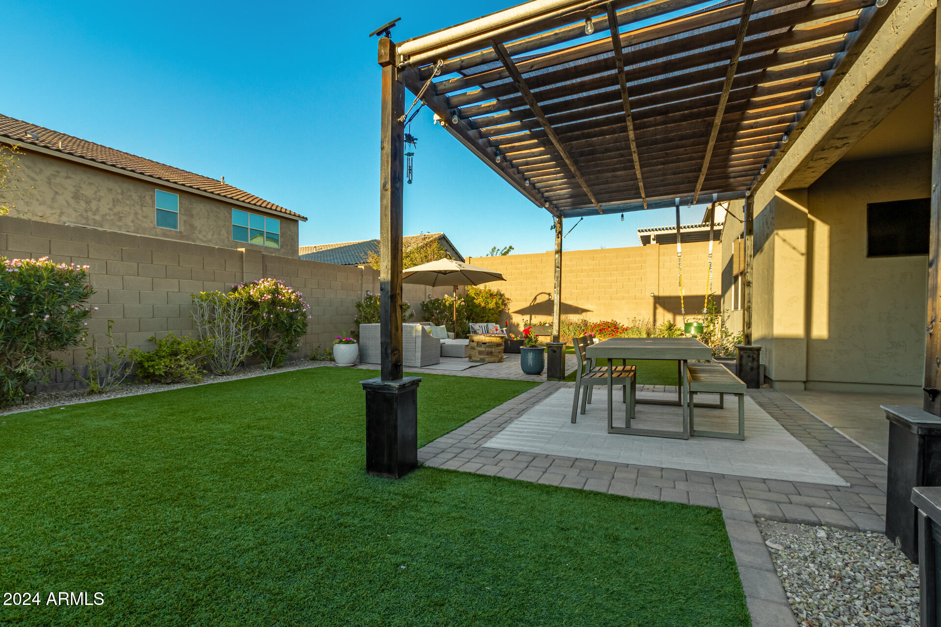 2938 W TUMBLEWEED Drive