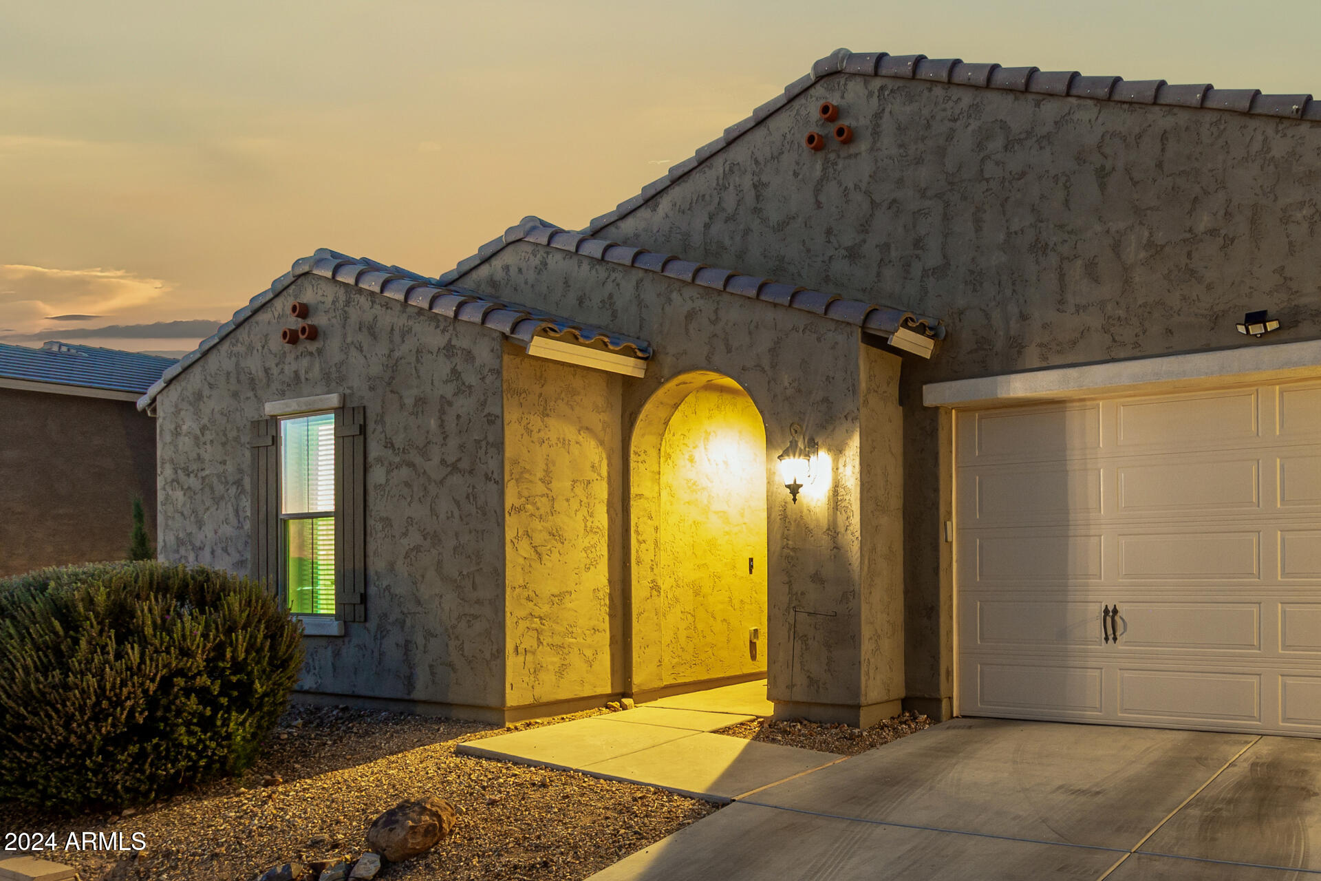 2938 W TUMBLEWEED Drive