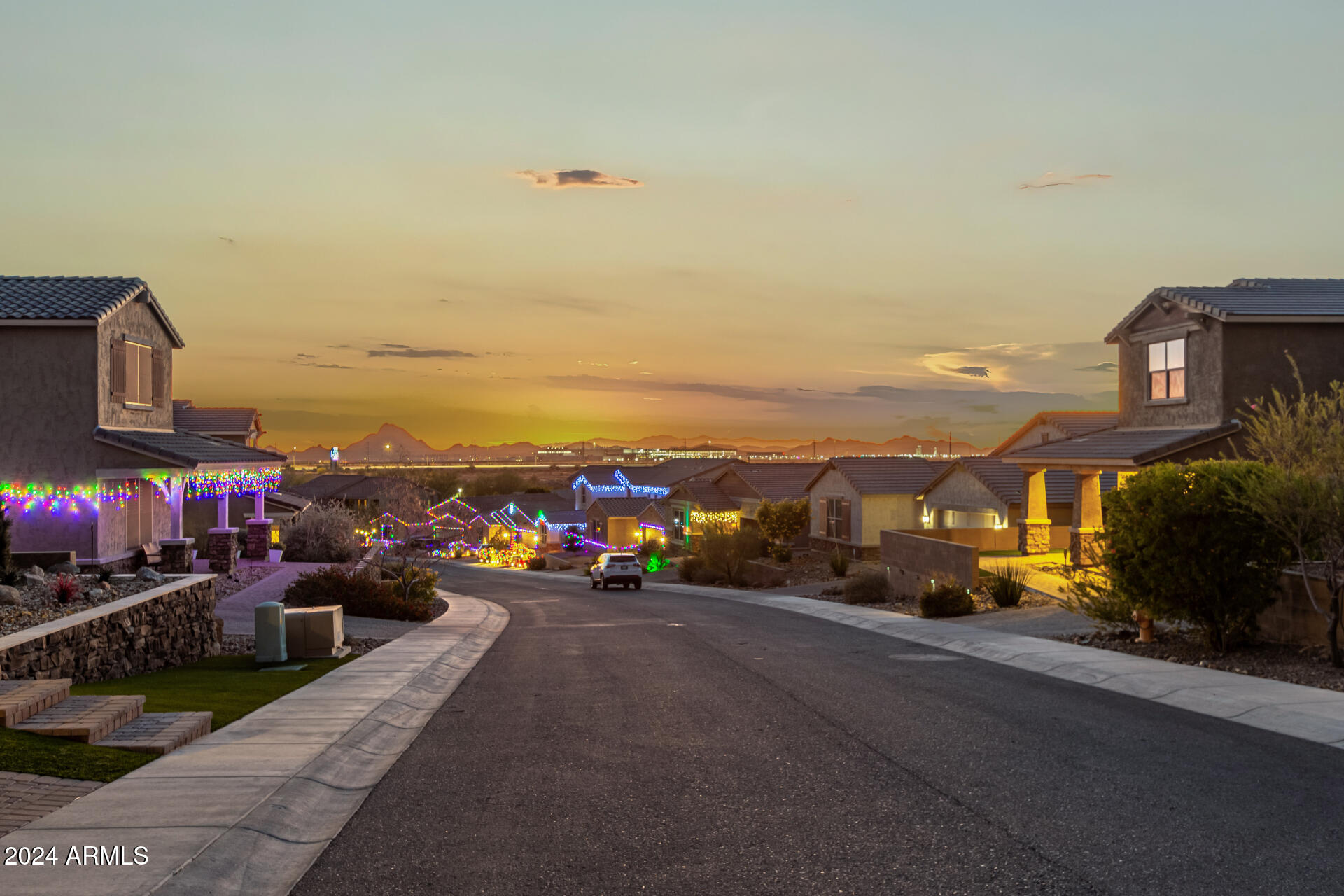 2938 W TUMBLEWEED Drive