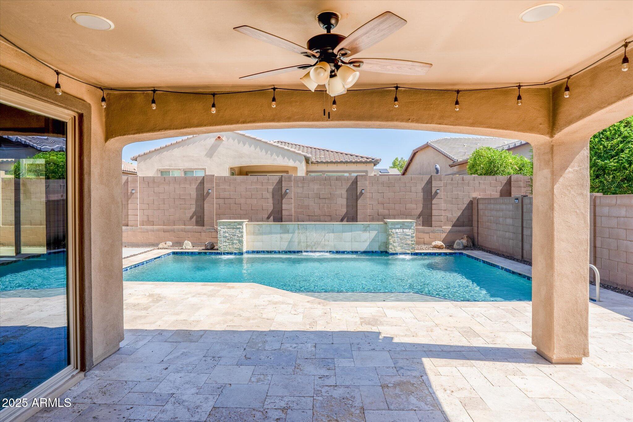 16074 W Cortez Street