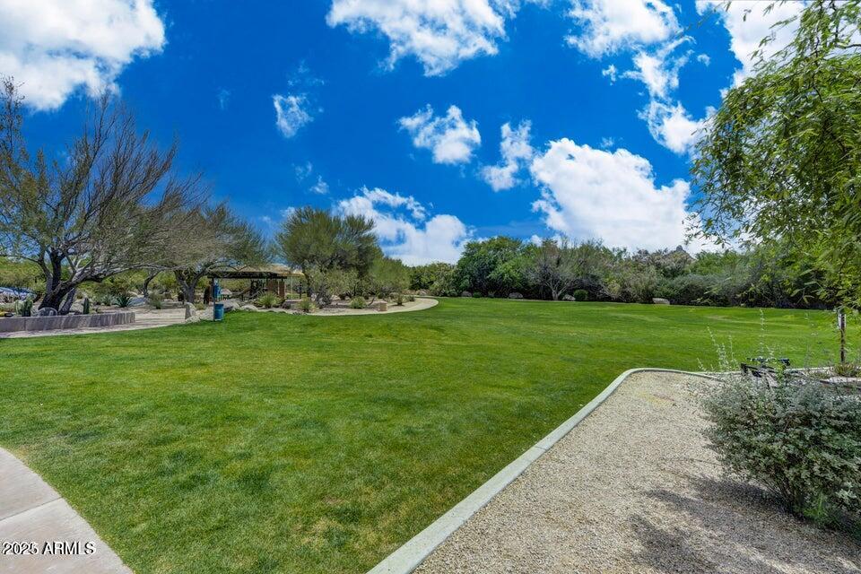 10798 E HEDGEHOG Place