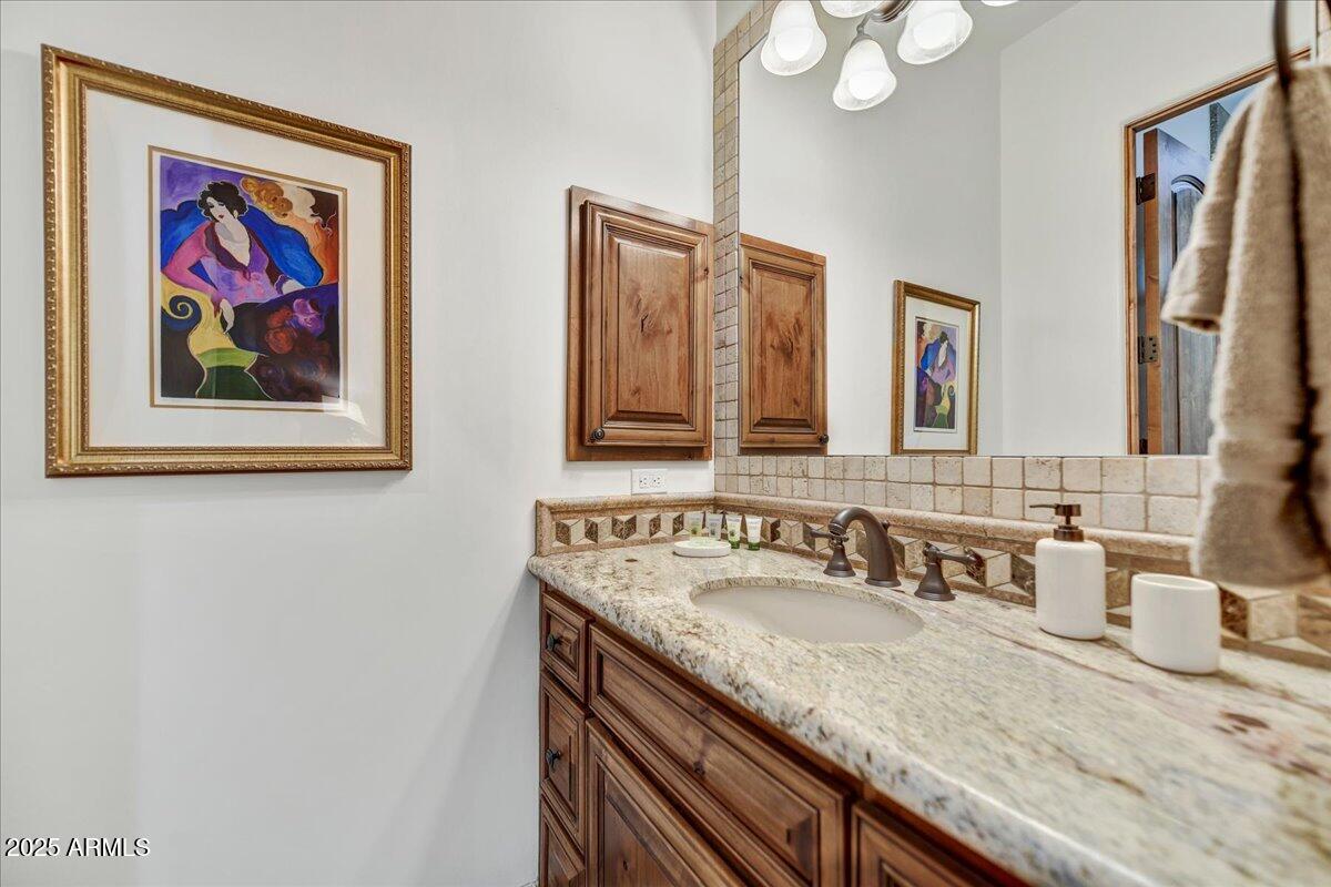 10798 E HEDGEHOG Place