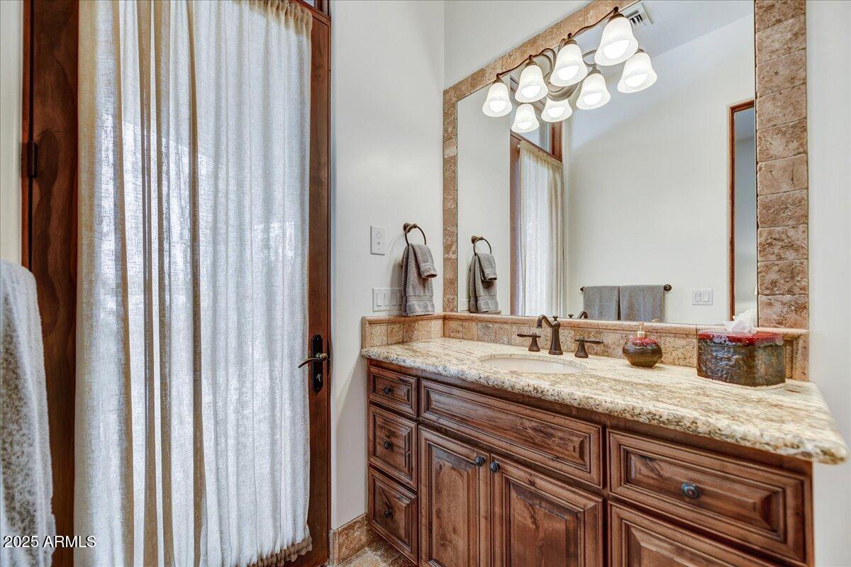 10798 E HEDGEHOG Place