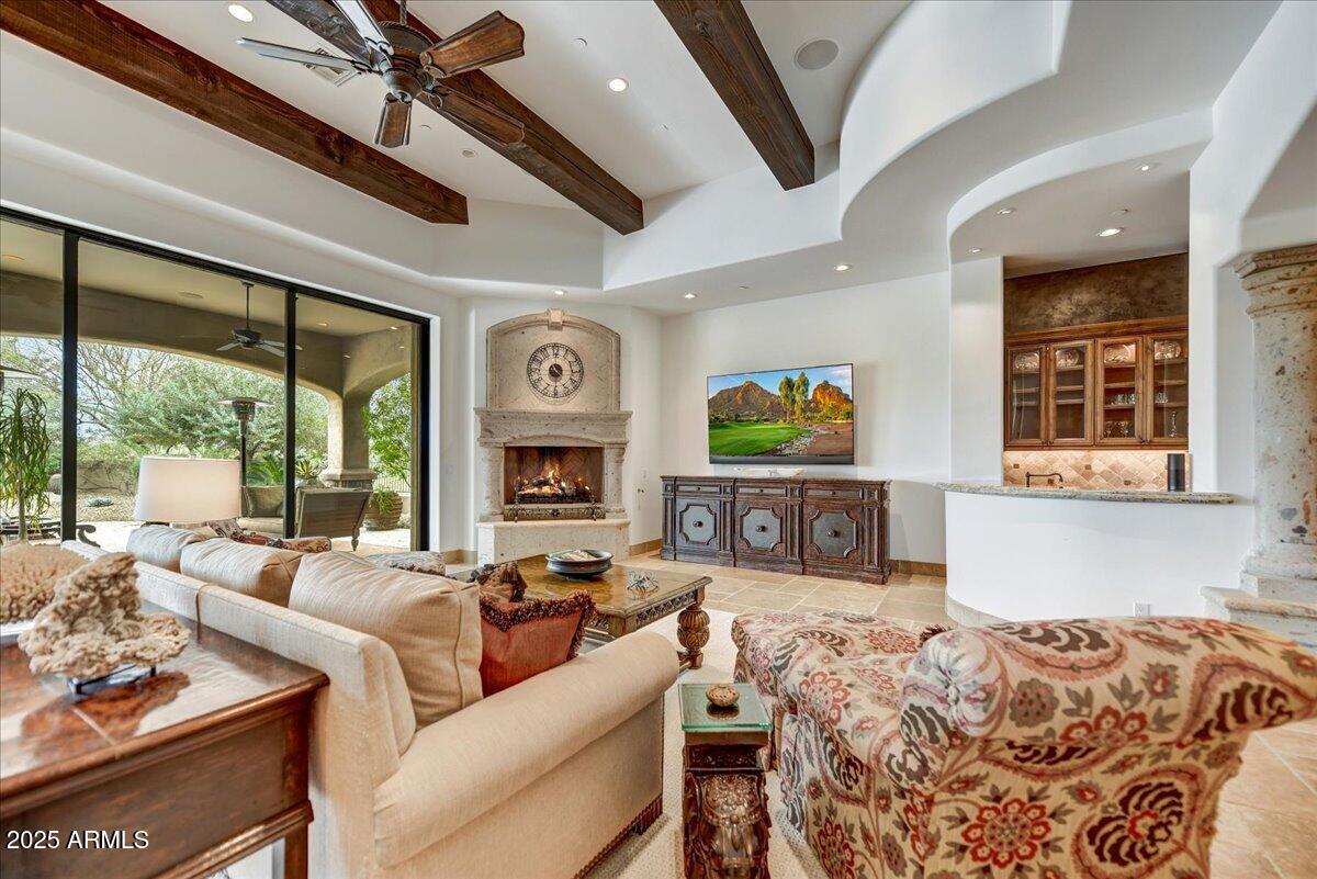 10798 E HEDGEHOG Place