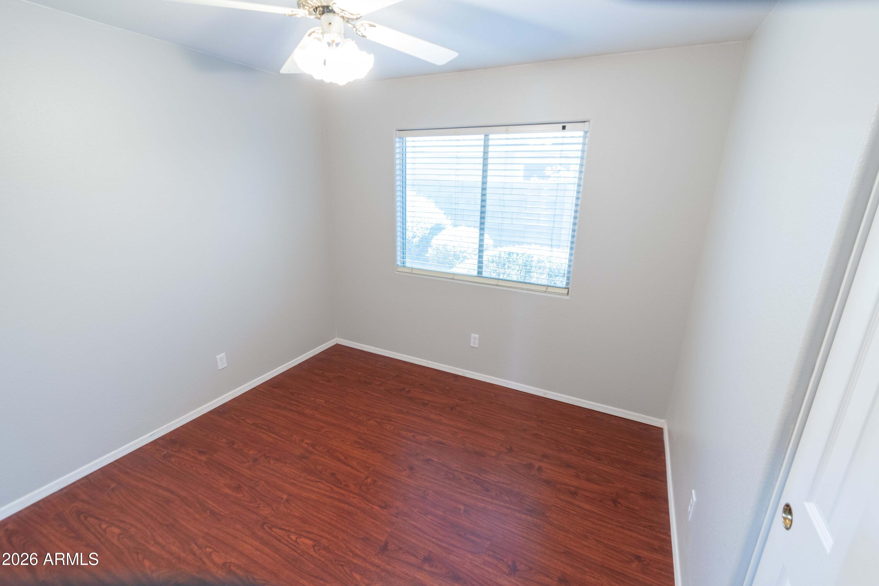 449 N WINDSOR