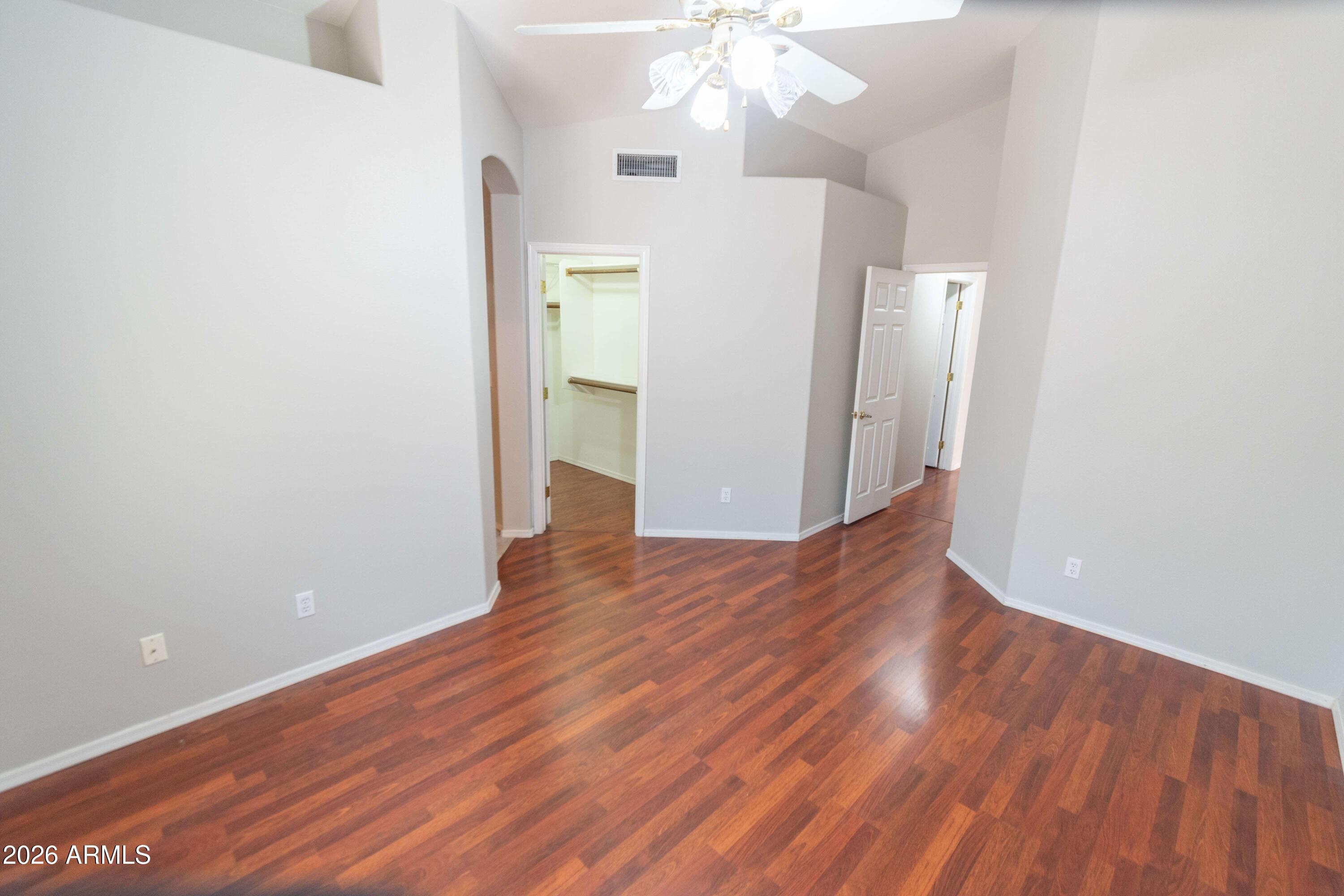 449 N WINDSOR