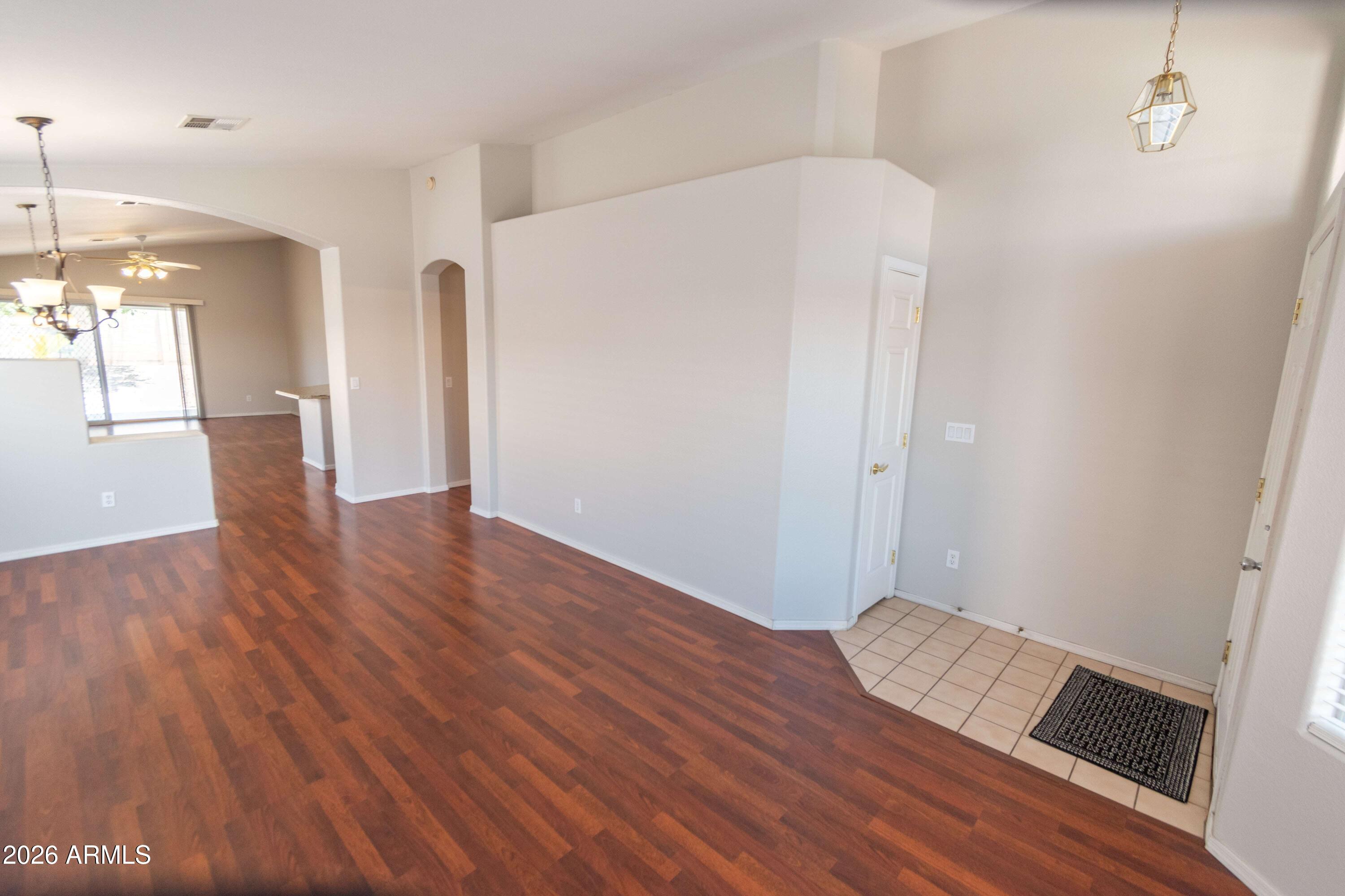 449 N WINDSOR